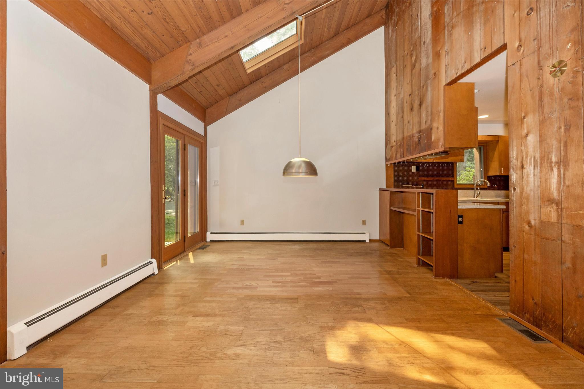 BARNESVILLE OUTSIDE - Residential