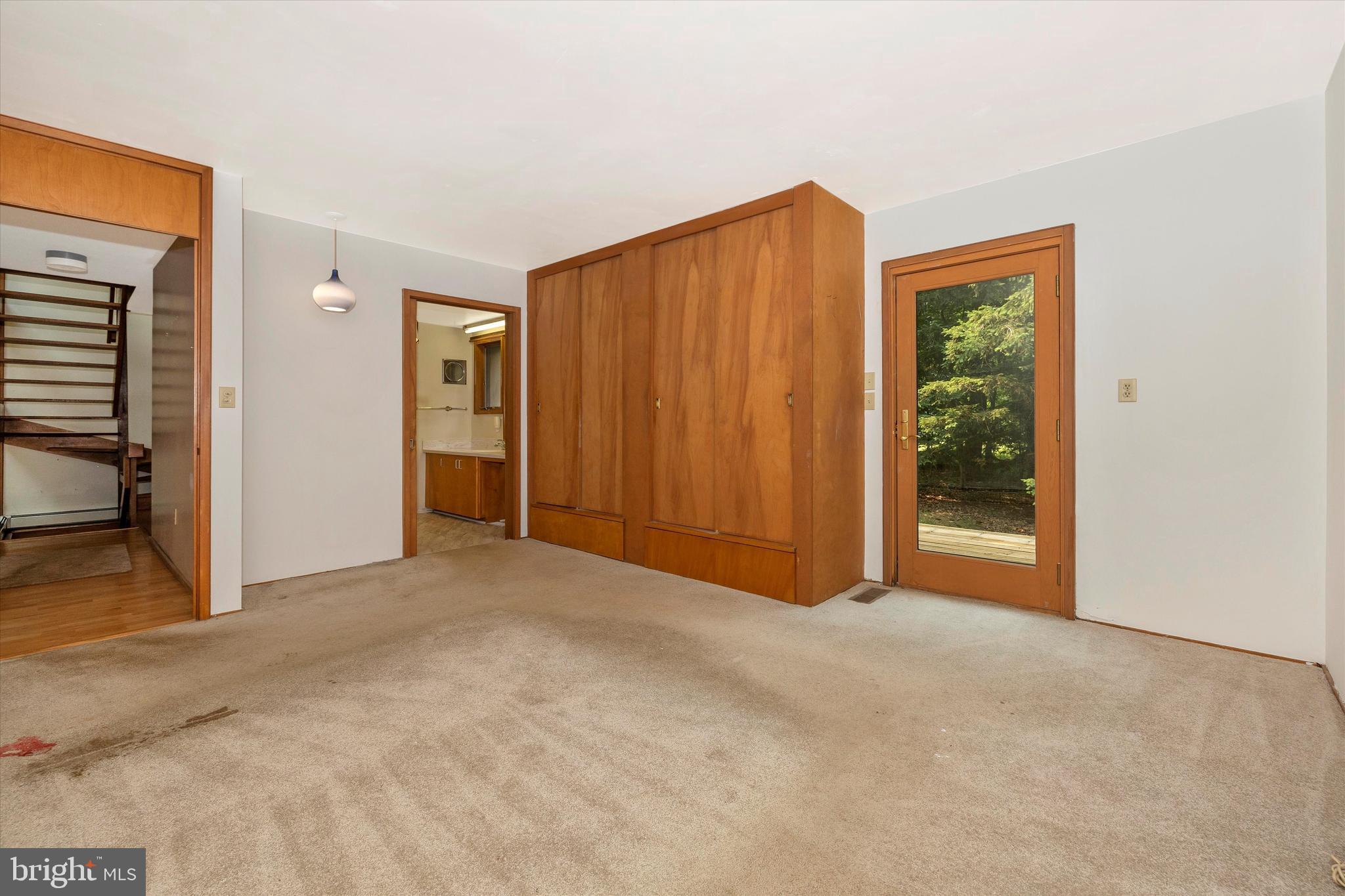 BARNESVILLE OUTSIDE - Residential