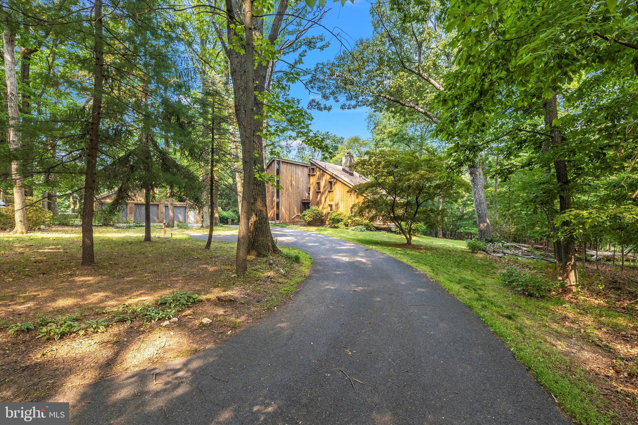 BARNESVILLE OUTSIDE - Residential