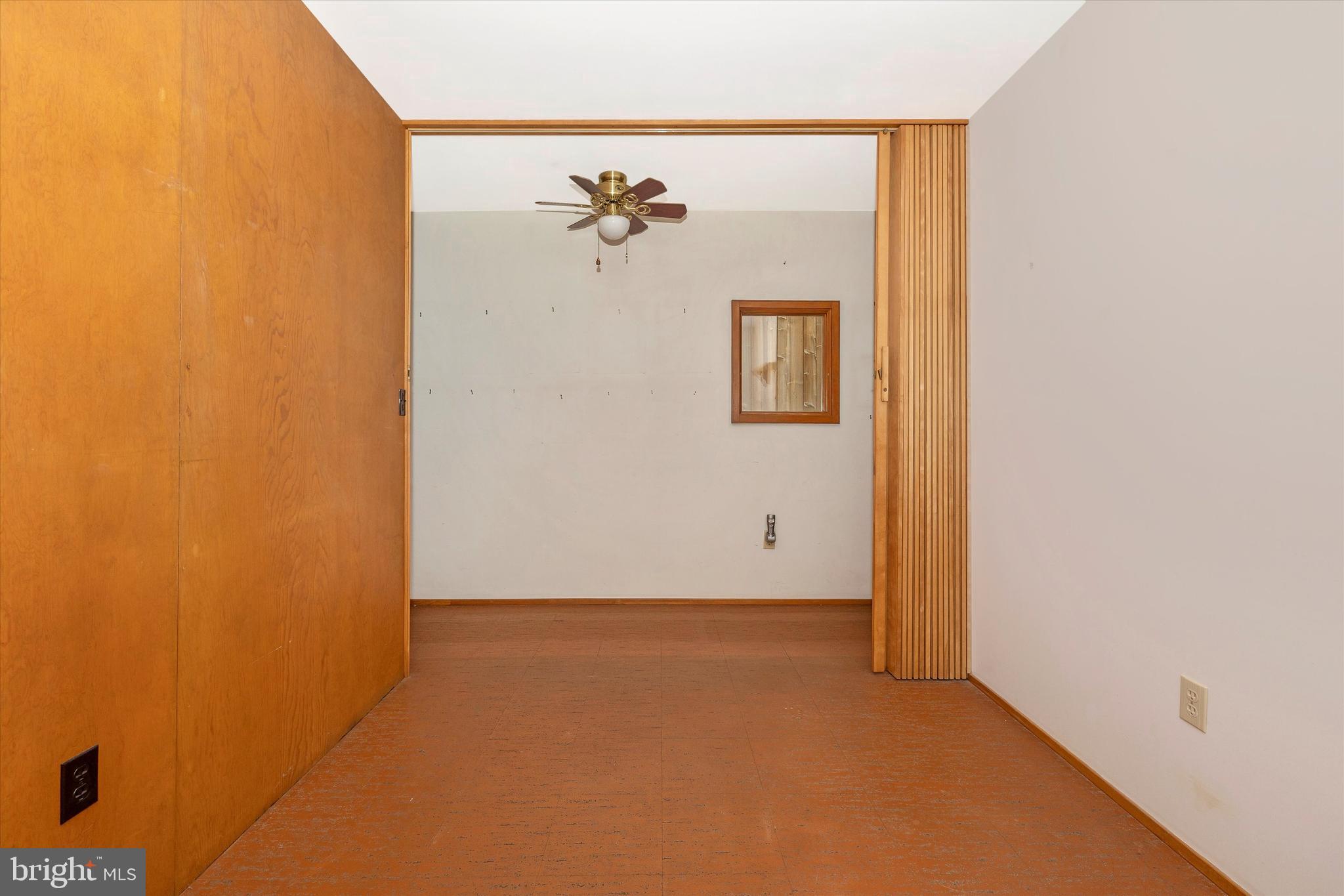 BARNESVILLE OUTSIDE - Residential