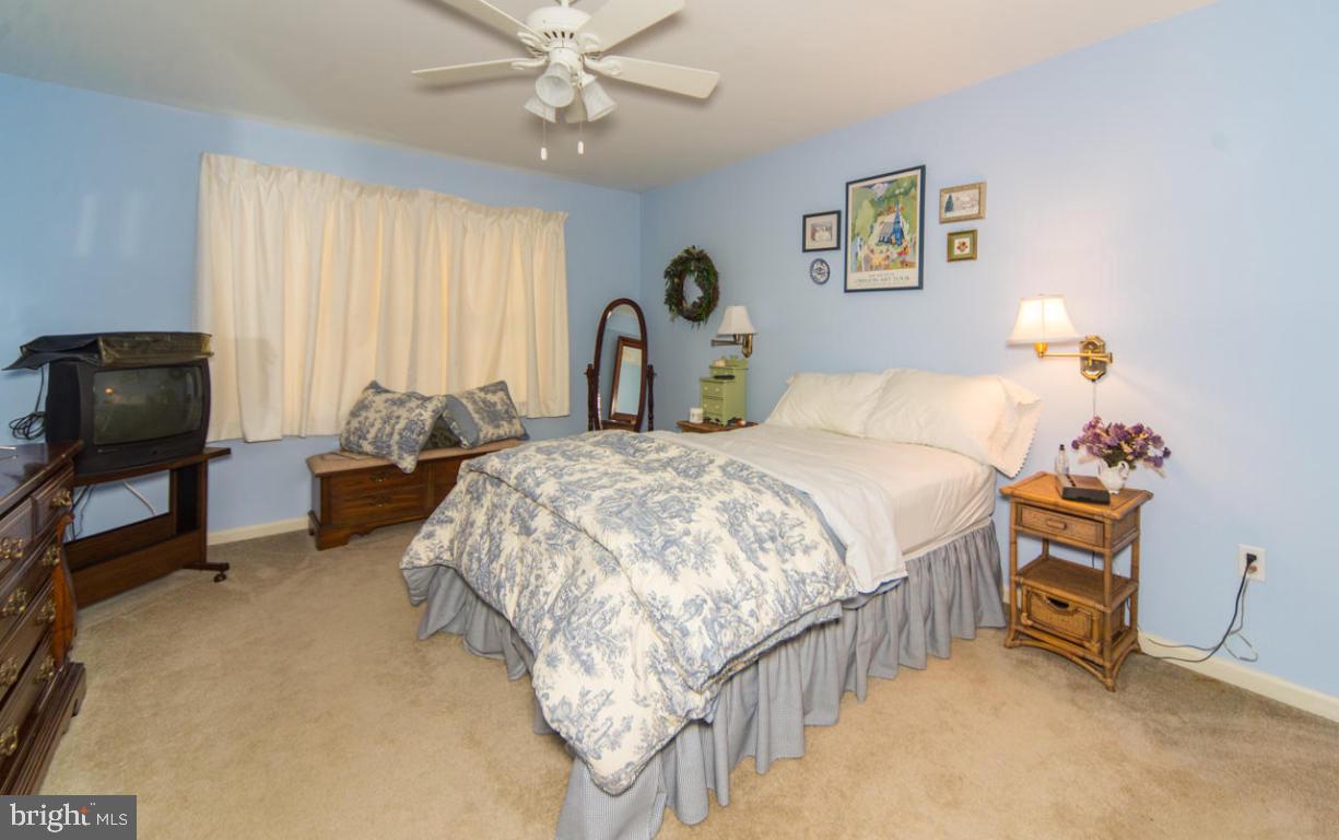 SUMMIT HILLS - Residential