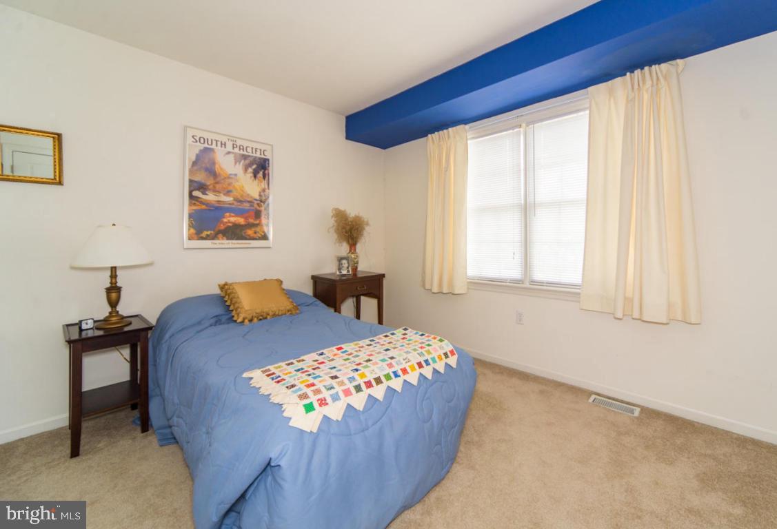 SUMMIT HILLS - Residential