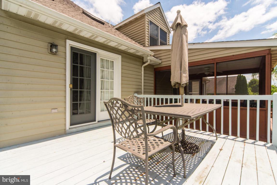 SUMMIT HILLS - Residential