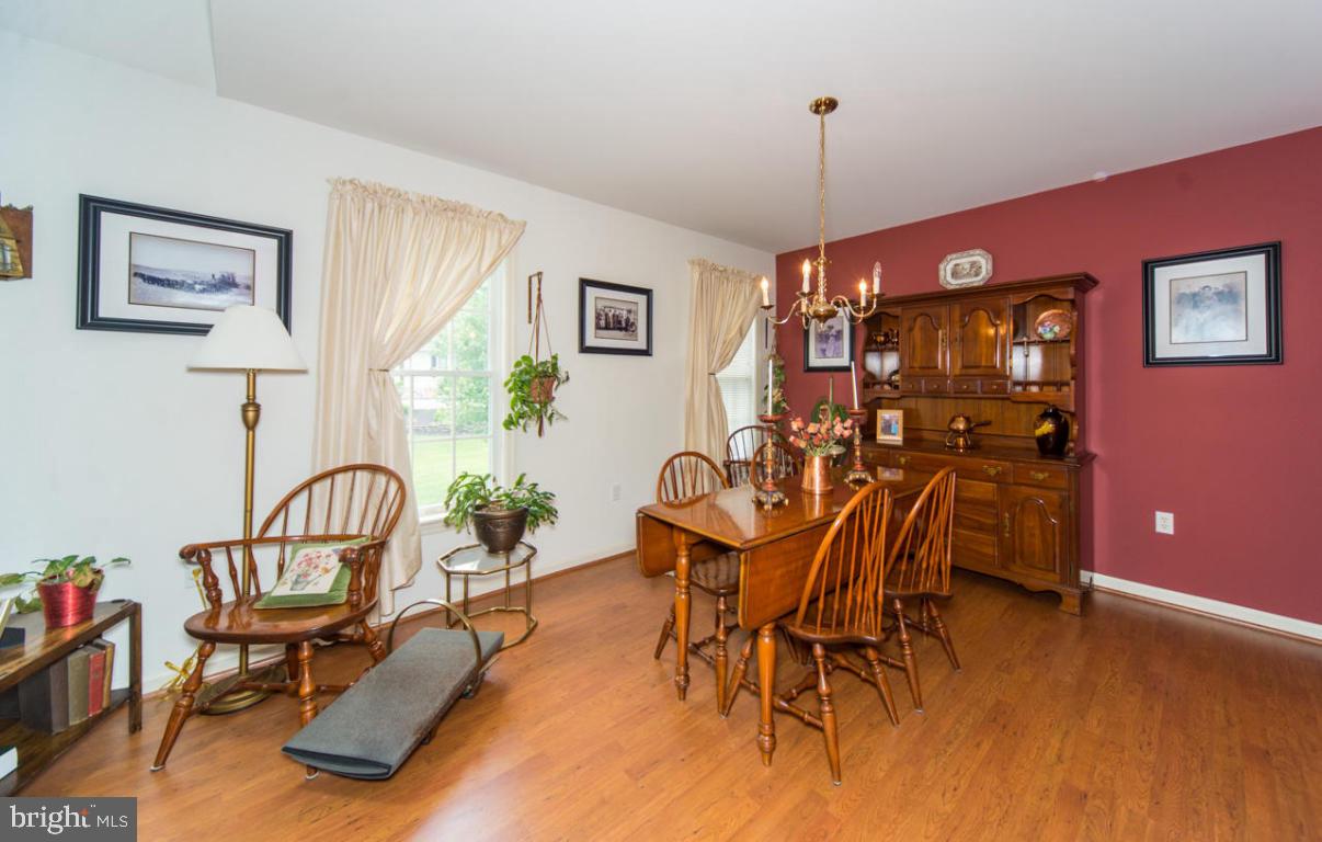 SUMMIT HILLS - Residential