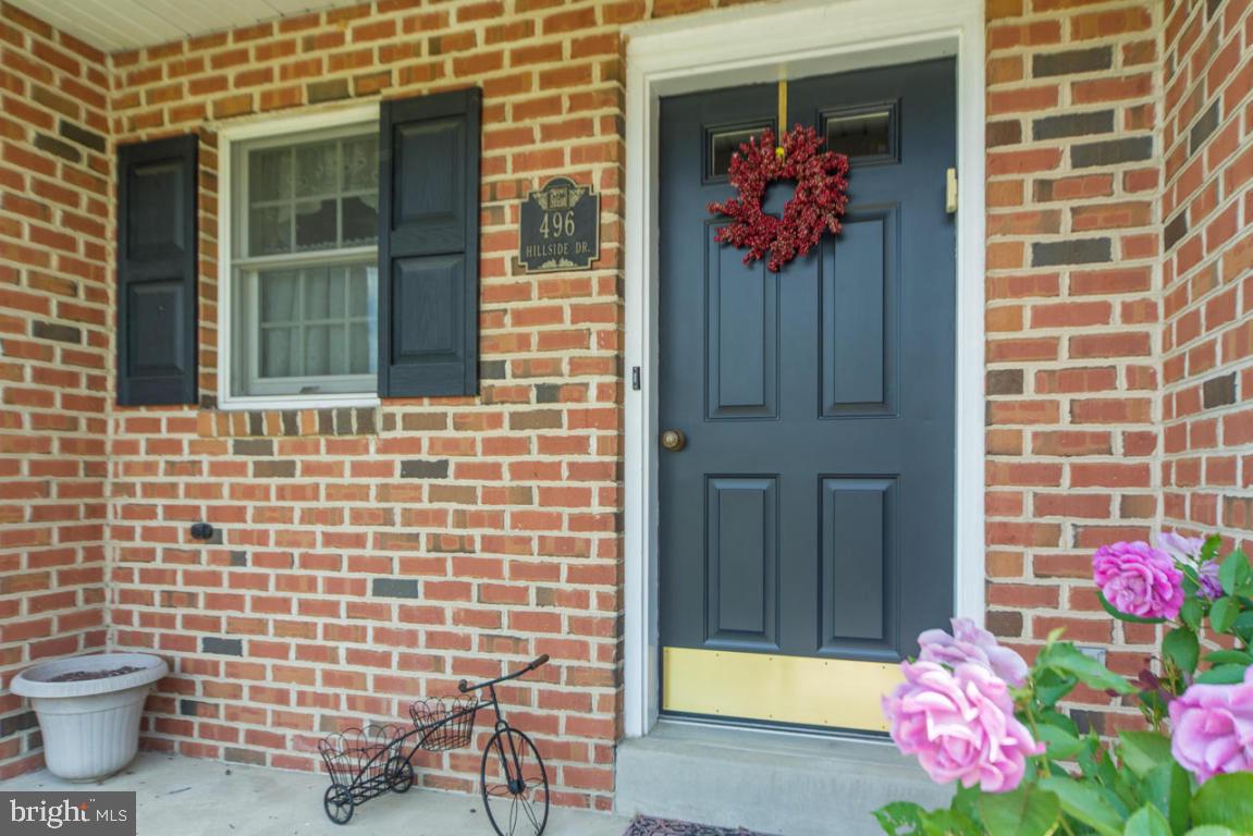 SUMMIT HILLS - Residential