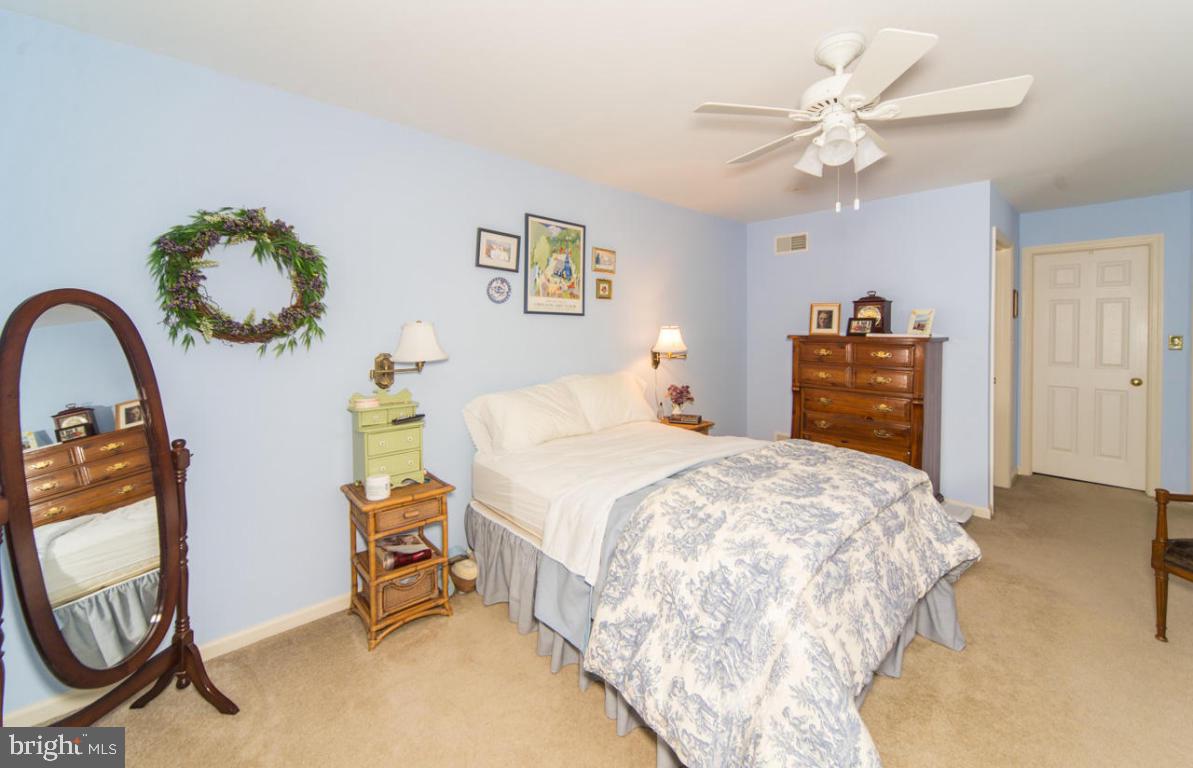 SUMMIT HILLS - Residential