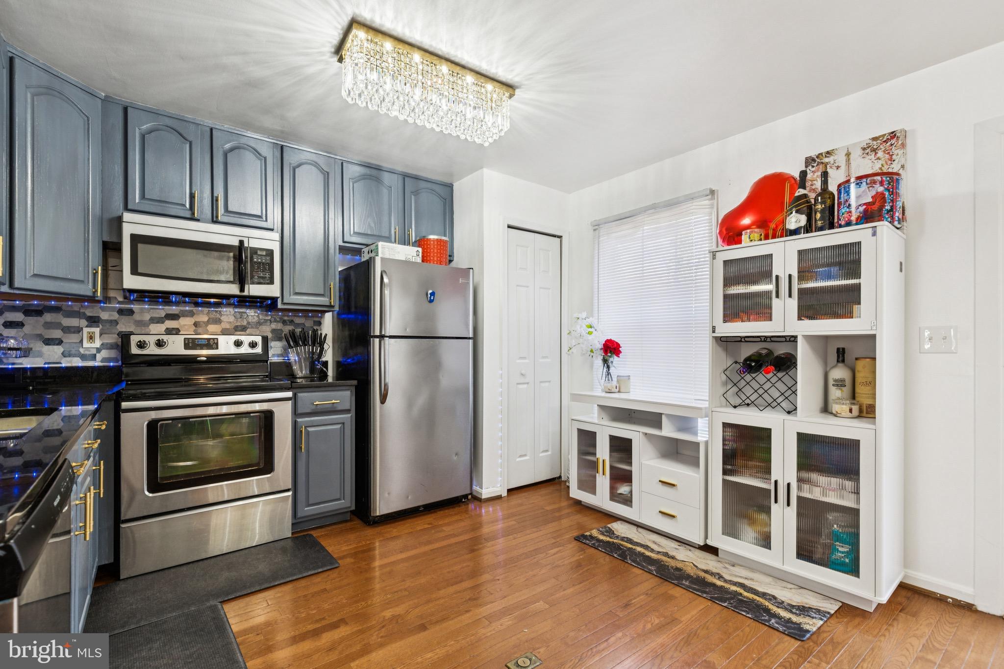 HEATHER HILLS - Residential