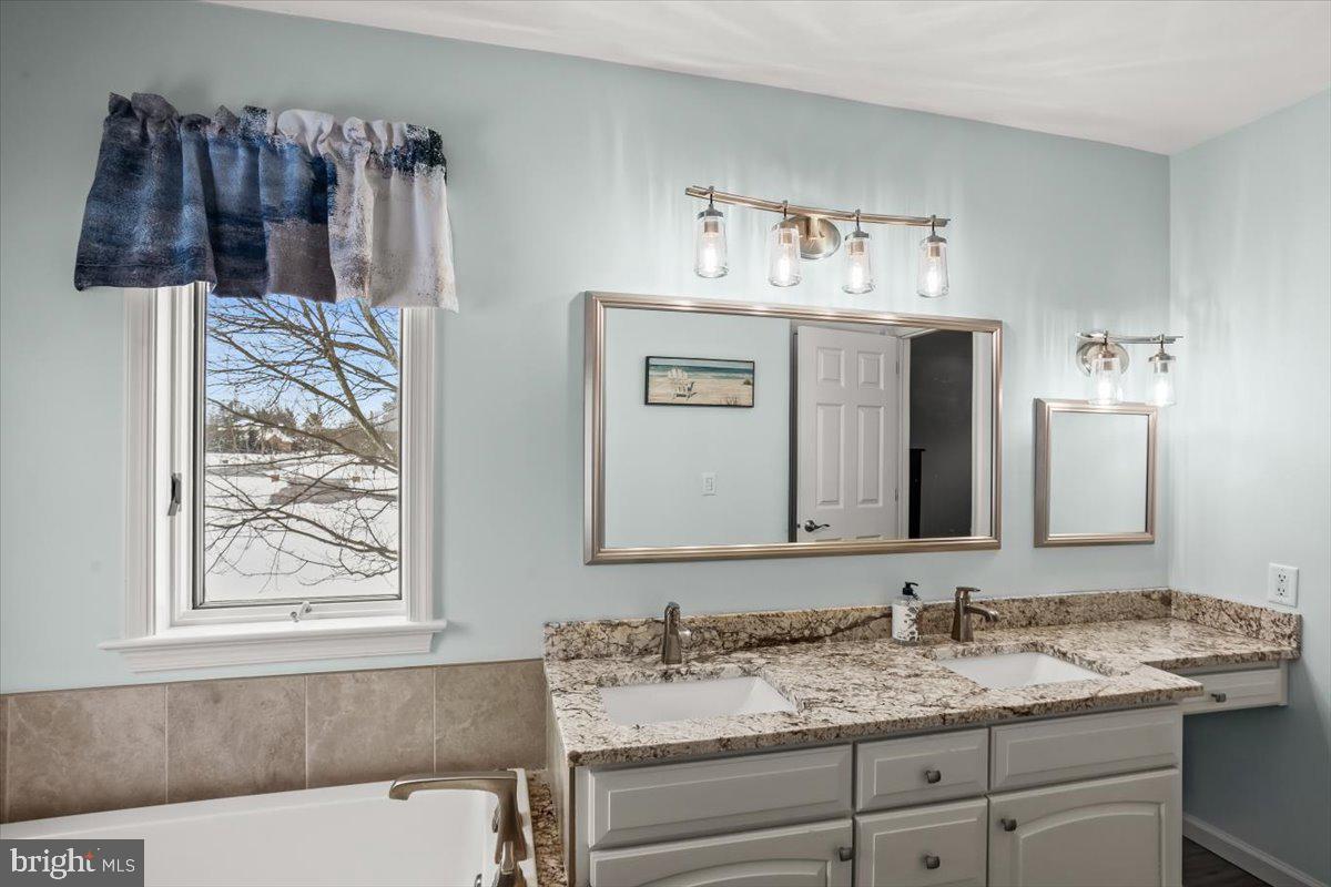 RUNNYMEDE EAST - Residential