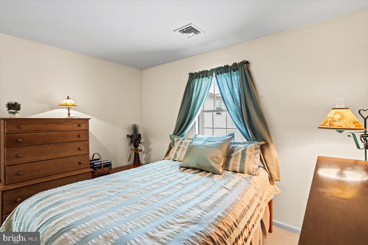 RUNNYMEDE EAST - Residential