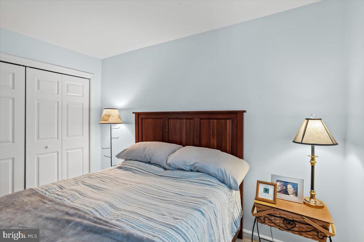 RUNNYMEDE EAST - Residential