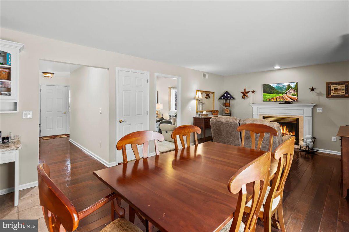 RUNNYMEDE EAST - Residential