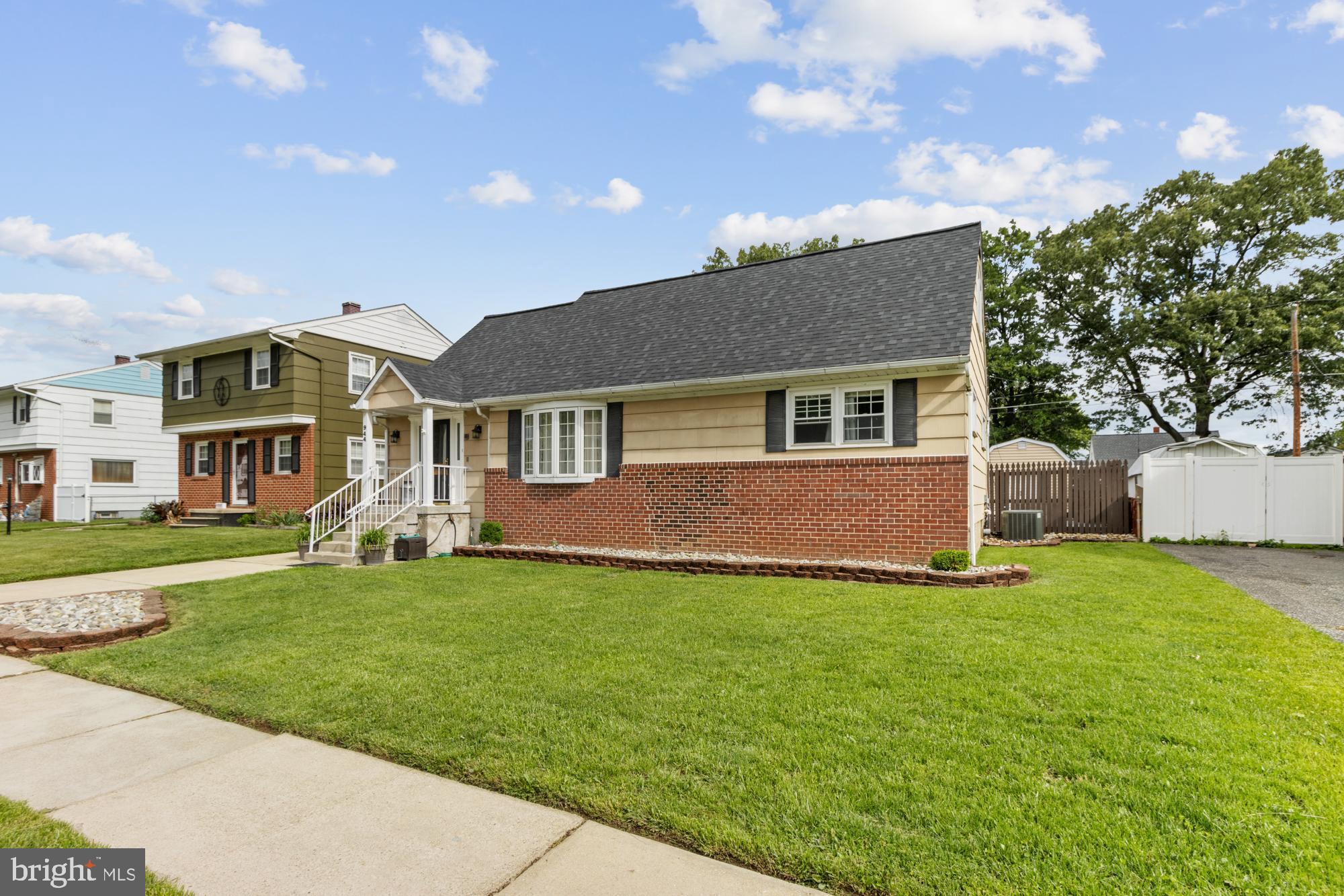 ESSEX - Residential