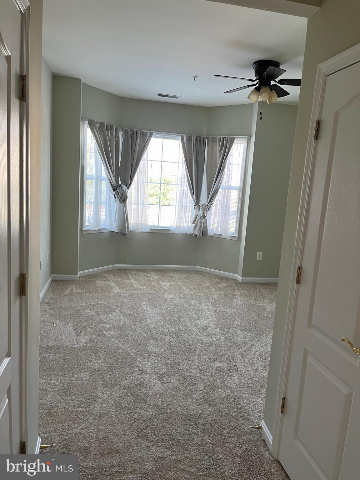 IRWINS CHOICE - Residential Lease