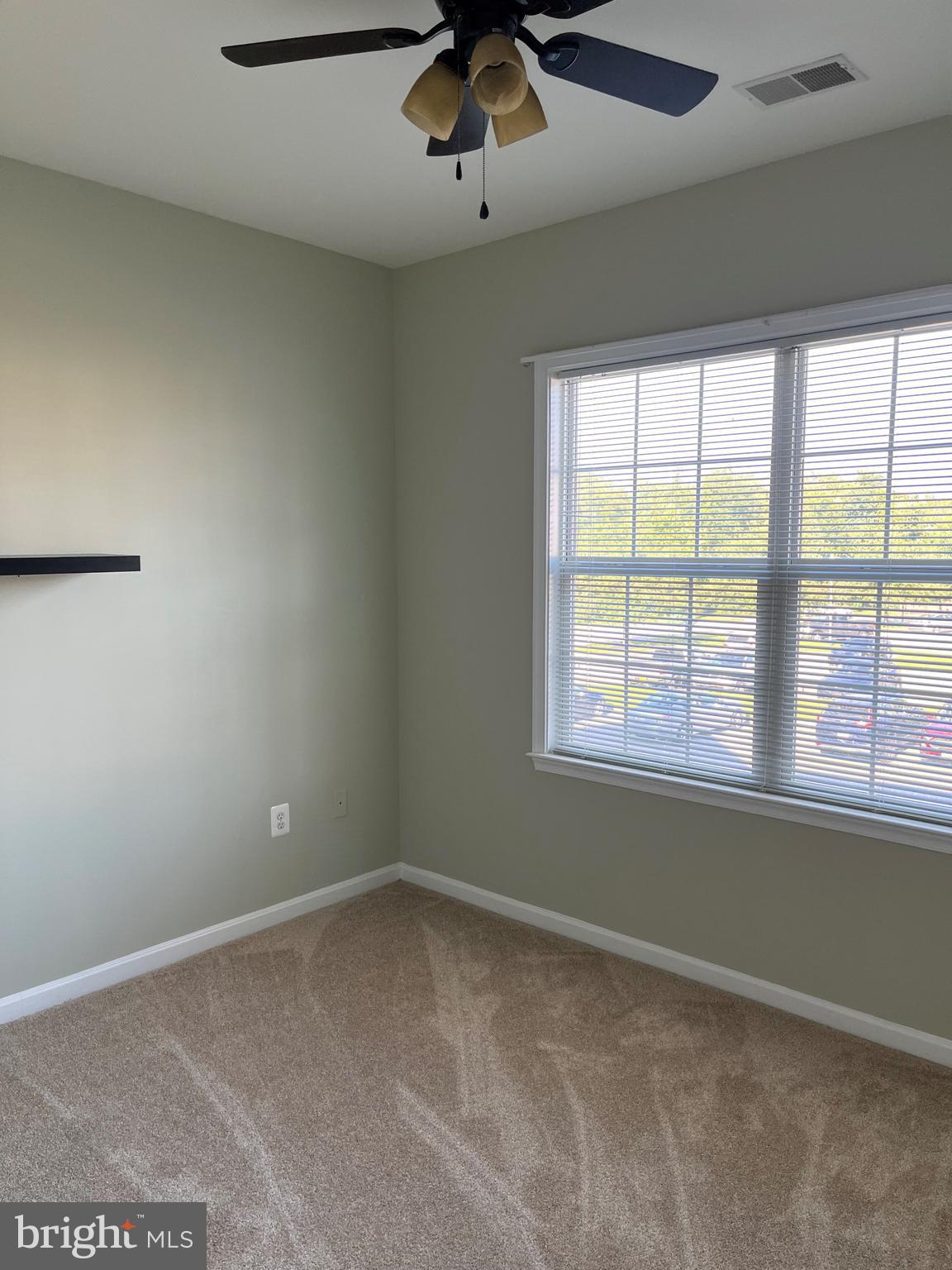 IRWINS CHOICE - Residential Lease