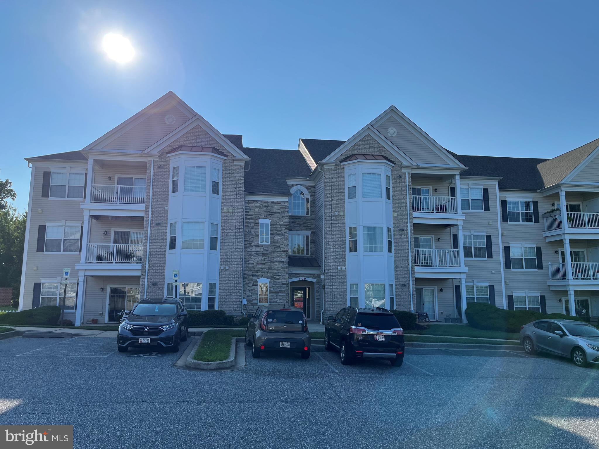 IRWINS CHOICE - Residential Lease