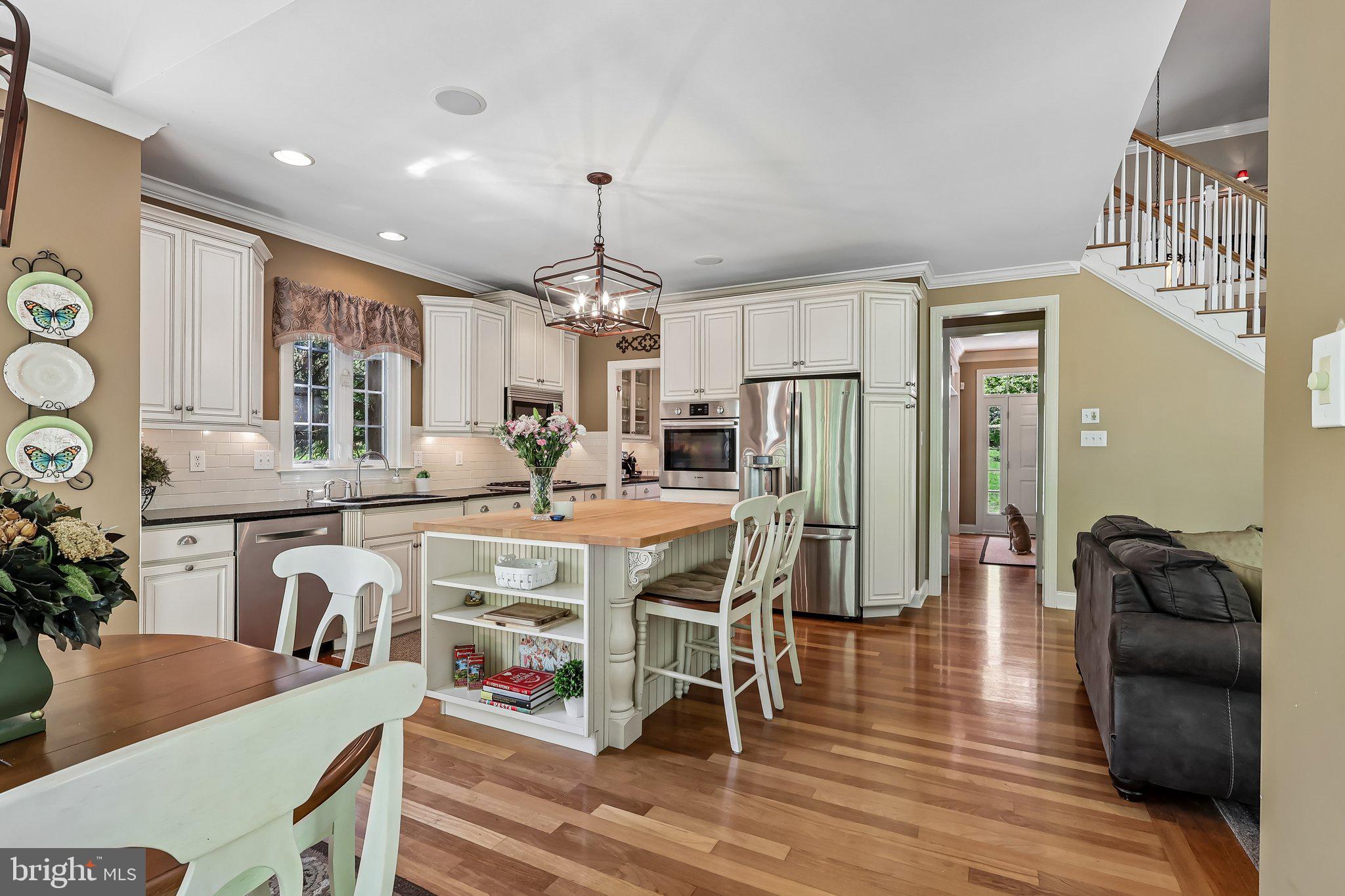 SUGARTOWN RIDGE - Residential