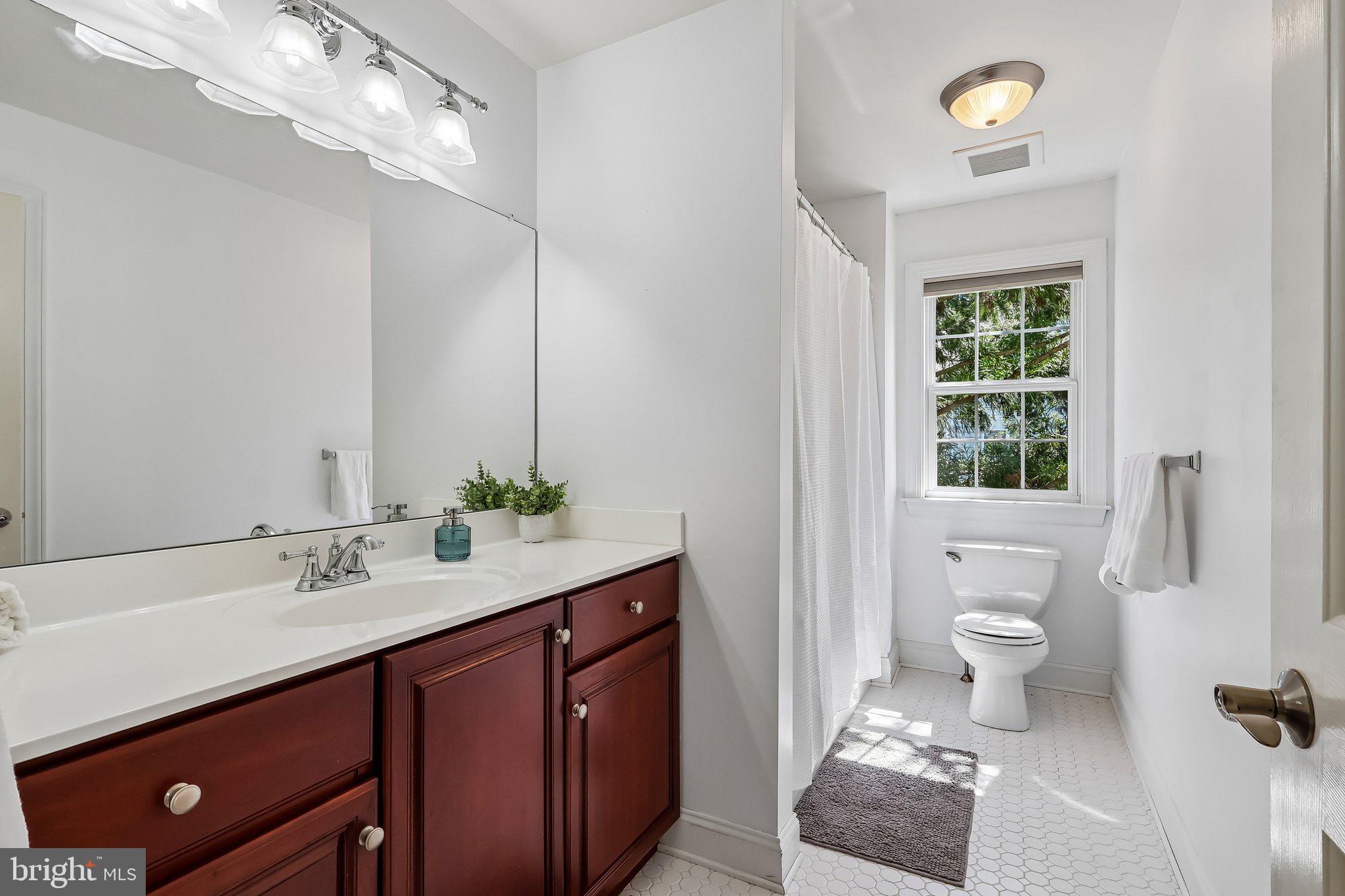 SUGARTOWN RIDGE - Residential