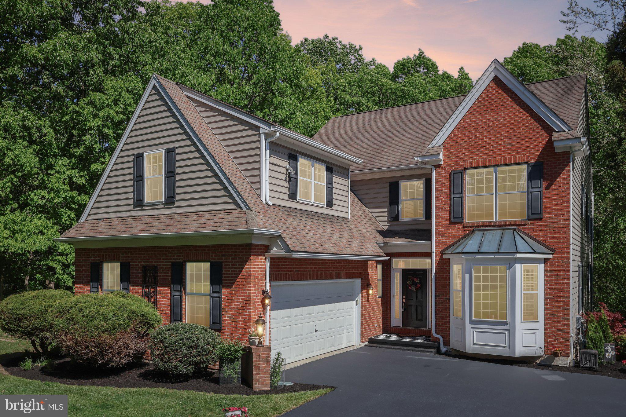 SUGARTOWN RIDGE - Residential
