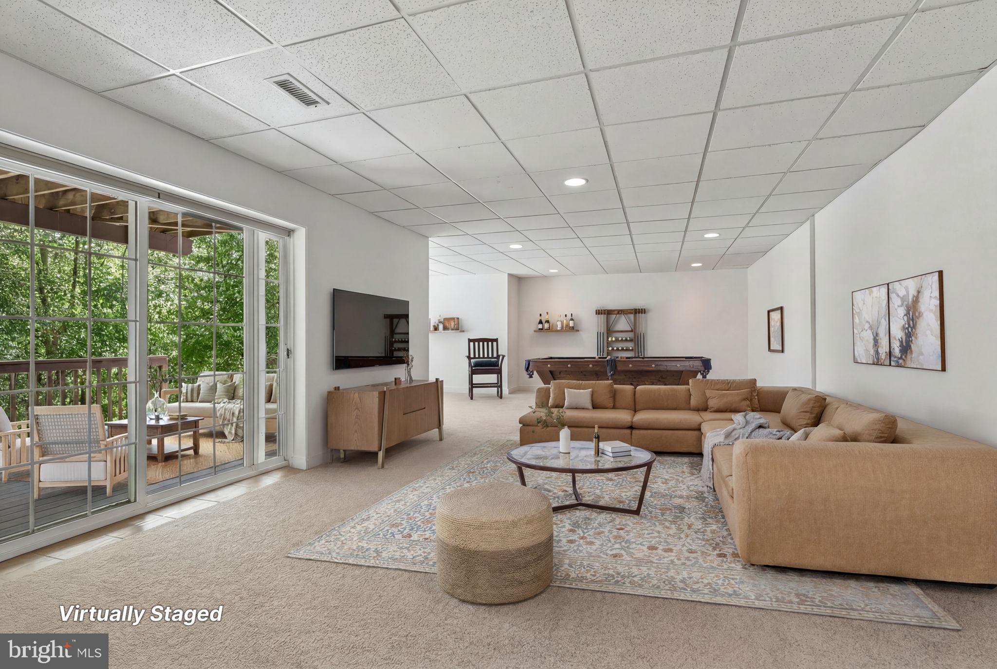 SUGARTOWN RIDGE - Residential