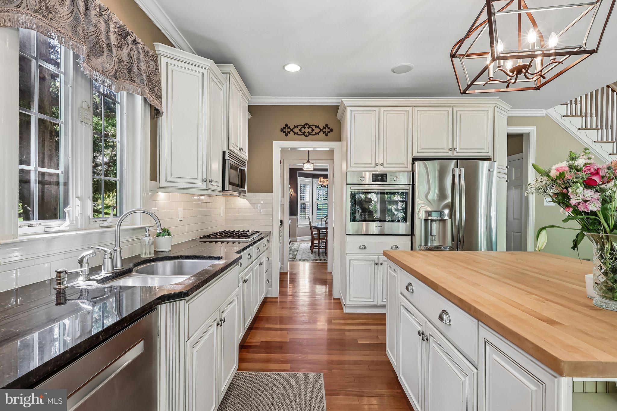SUGARTOWN RIDGE - Residential