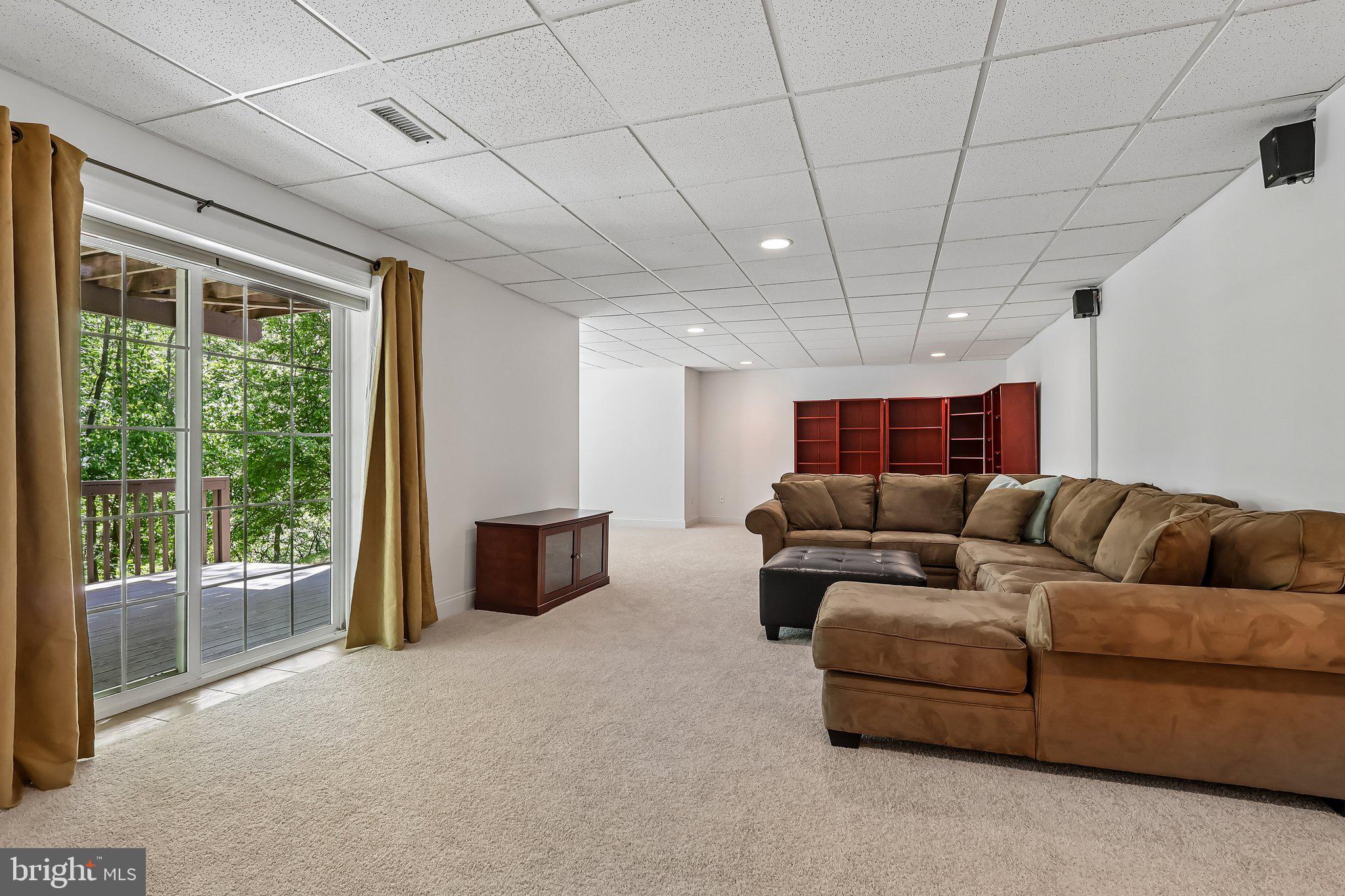 SUGARTOWN RIDGE - Residential