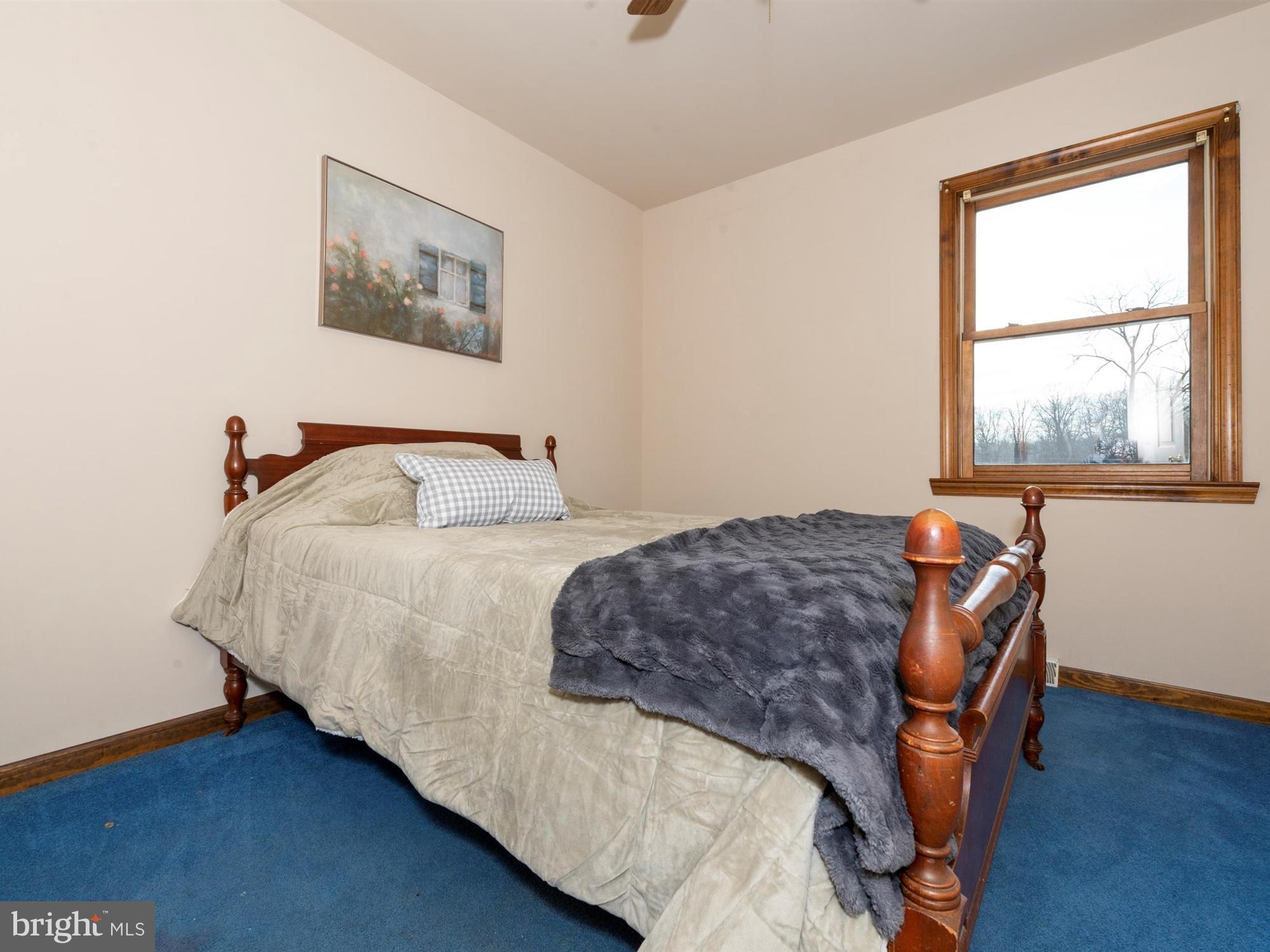 DENVER/REINHOLDS - Residential