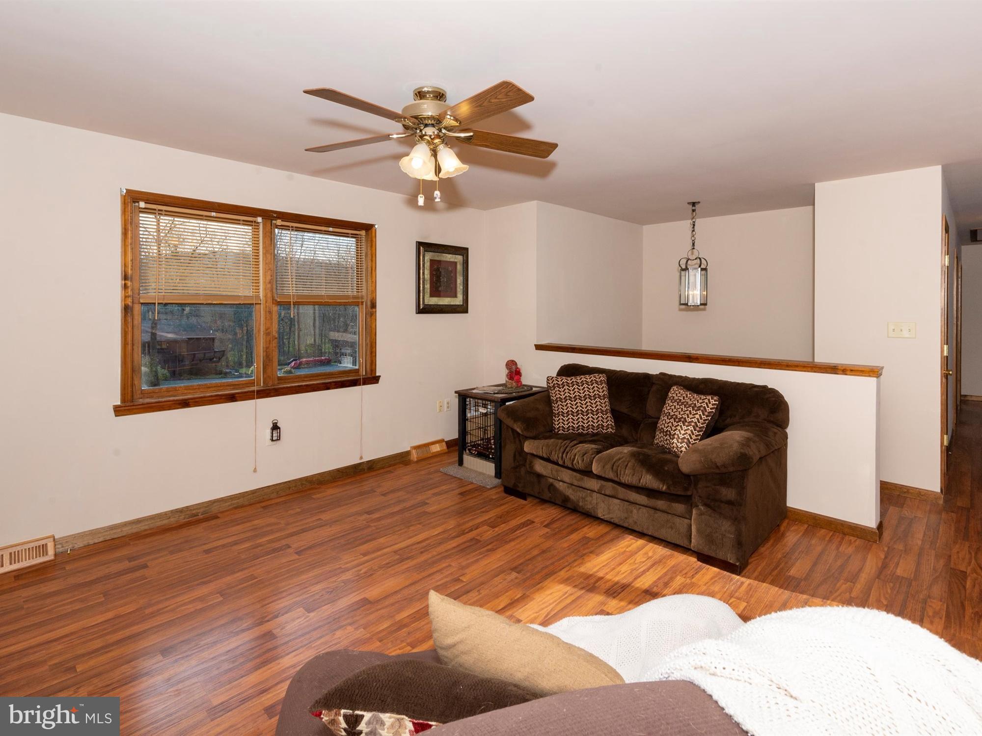 DENVER/REINHOLDS - Residential