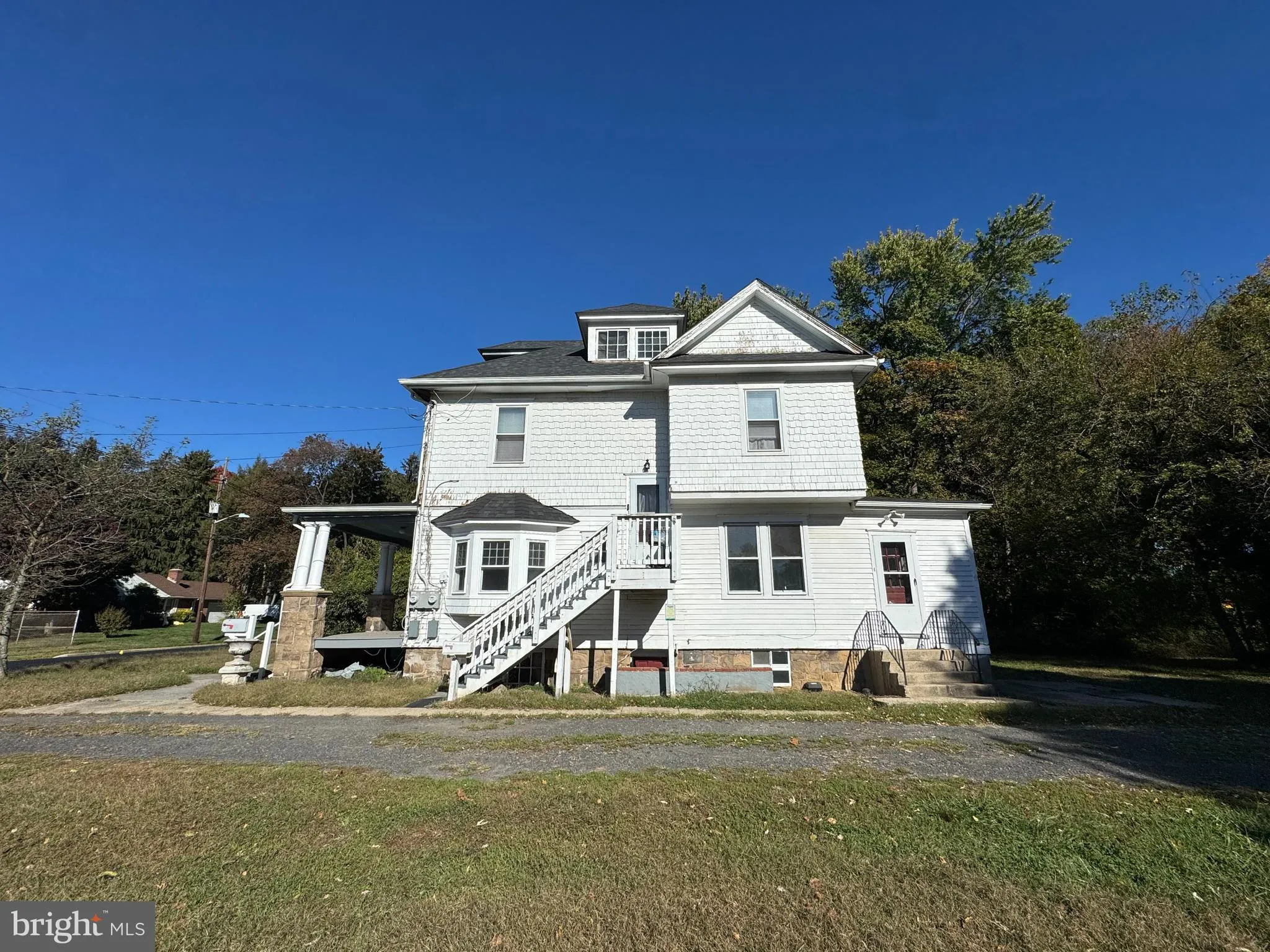 Beverly, New Jersey 08010, United States, 6 Bedrooms Bedrooms, ,Residential,Active,231245