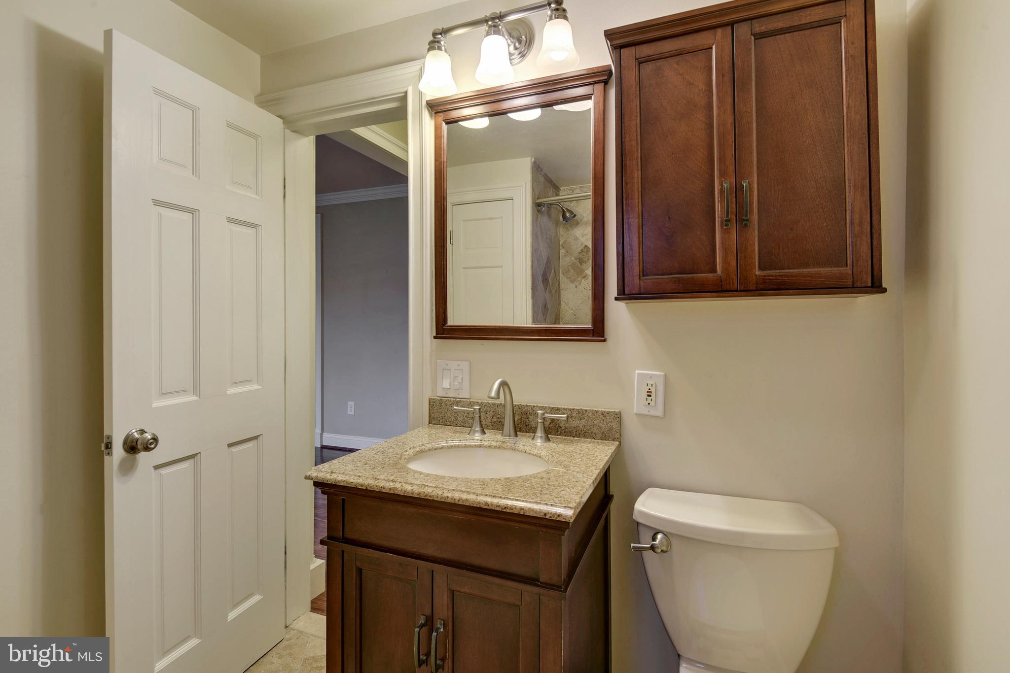 POTOWMACK CROSSING - Residential Lease