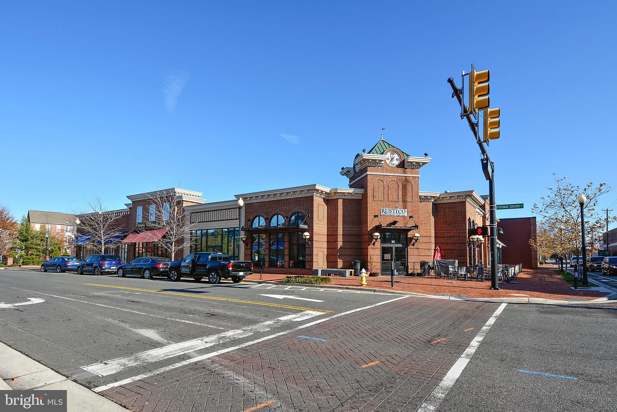 POTOWMACK CROSSING - Residential Lease