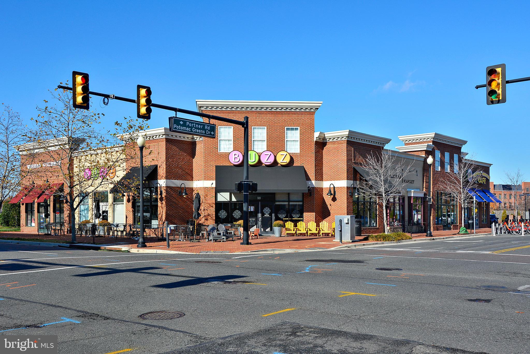 POTOWMACK CROSSING - Residential Lease