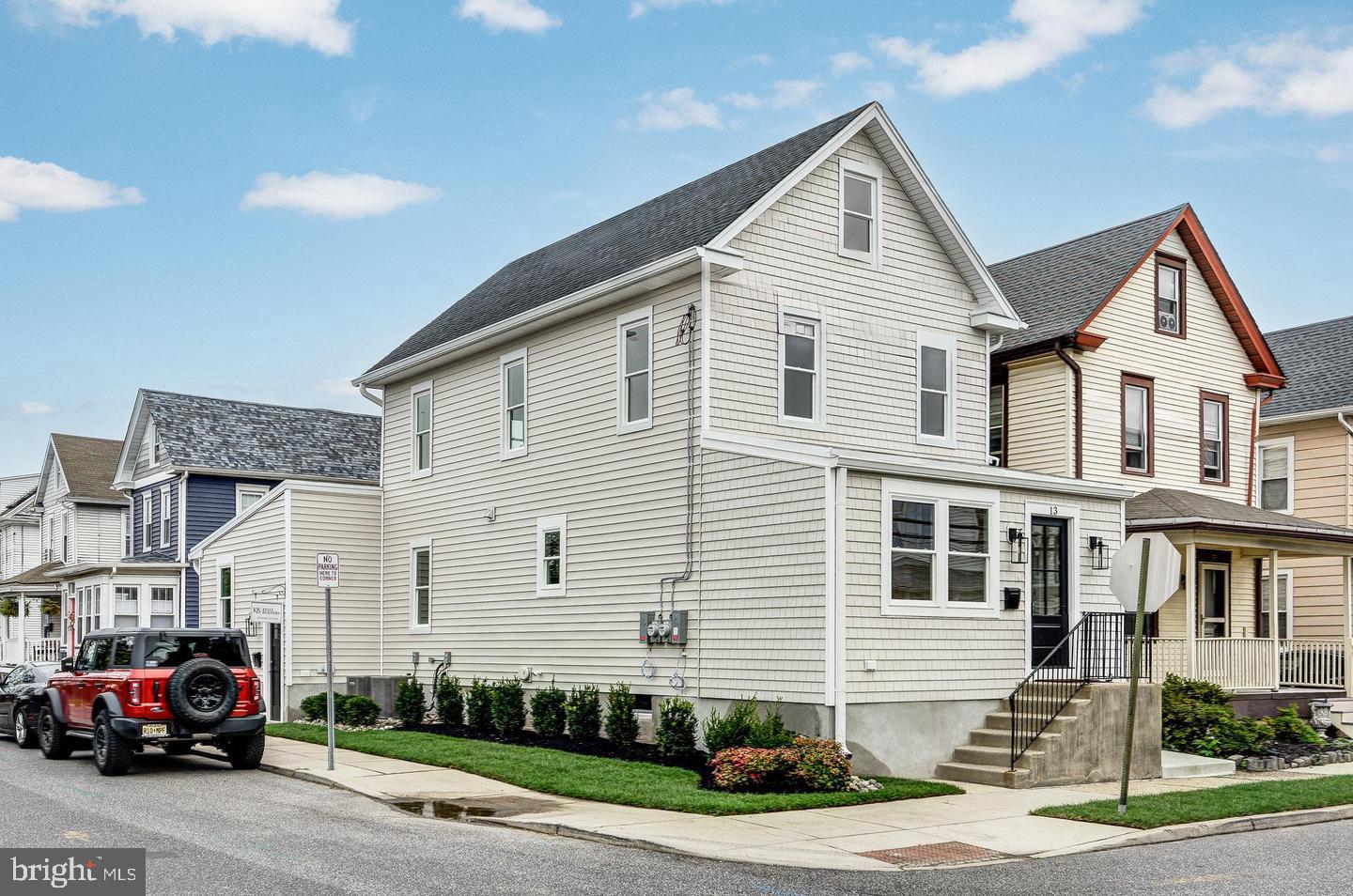 13 WILKINS AVENUE 2ND FL