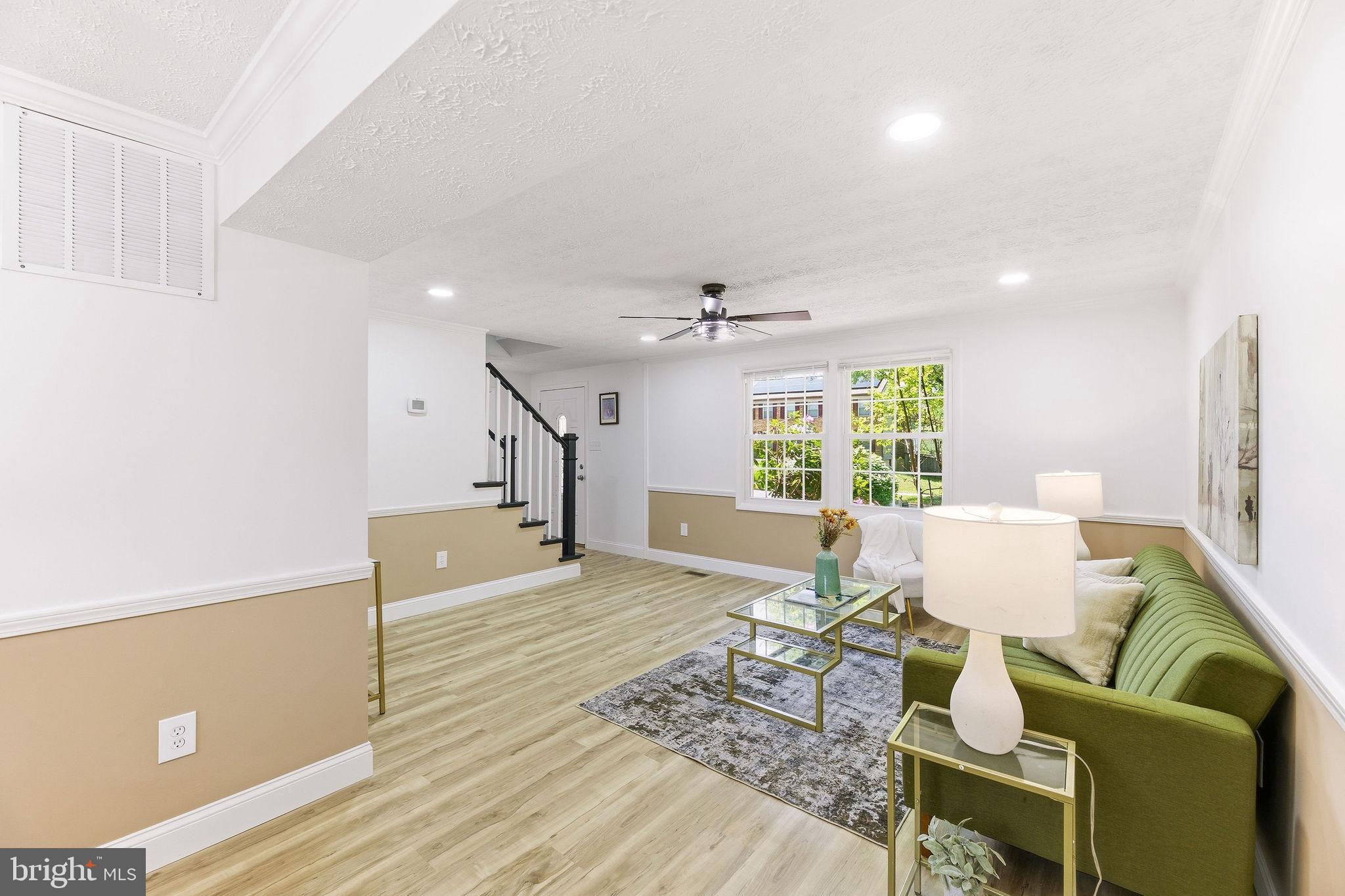PROSPECT KNOLLS - Residential