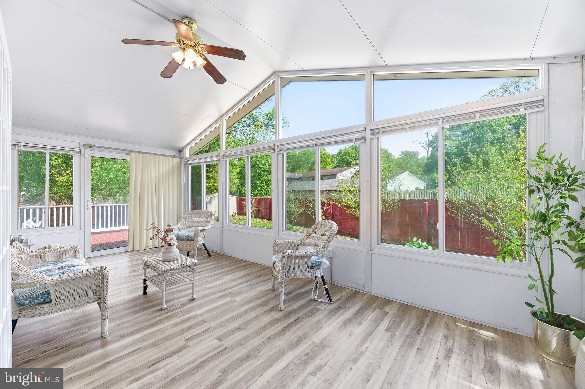 PROSPECT KNOLLS - Residential