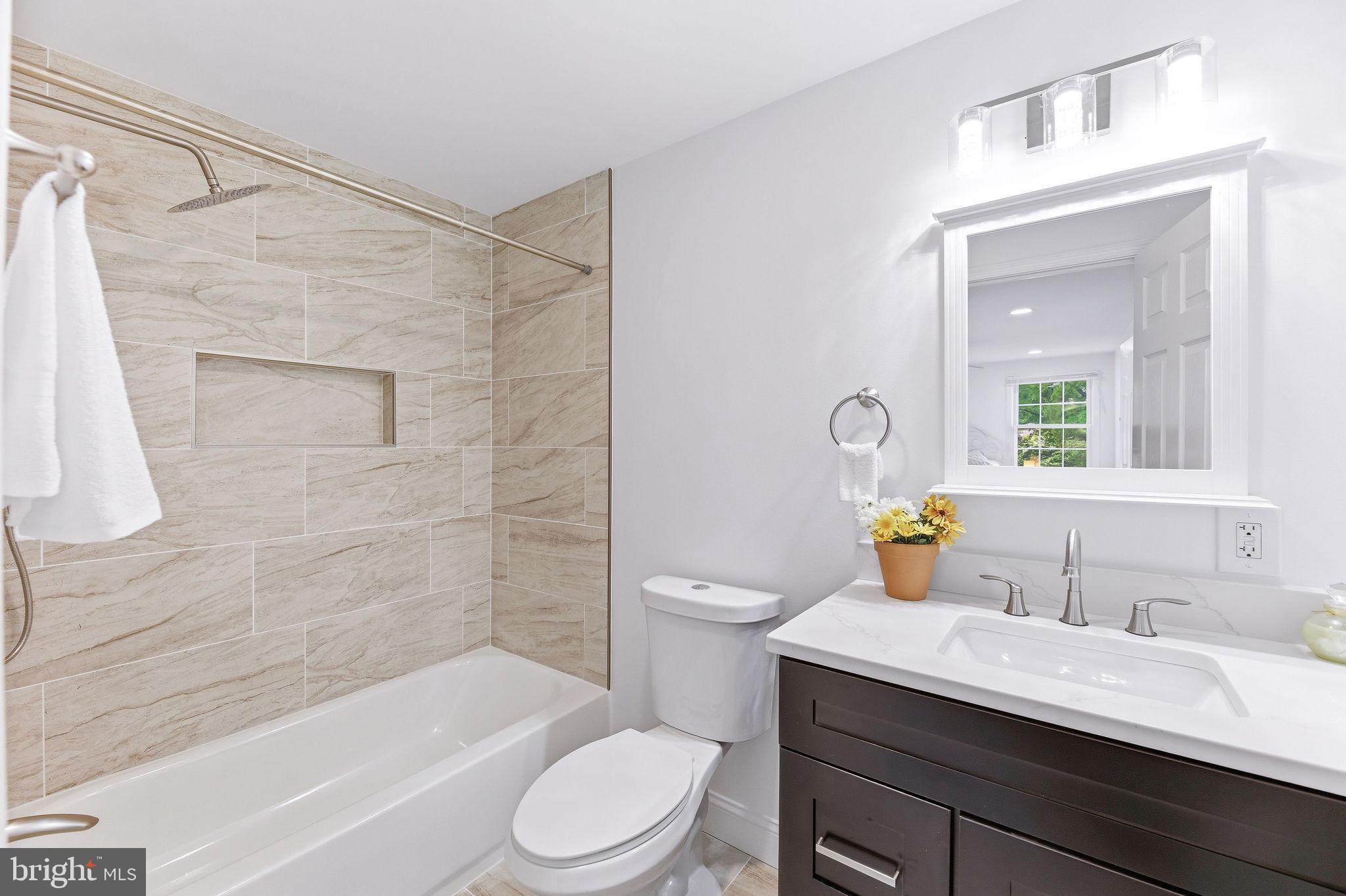 PROSPECT KNOLLS - Residential