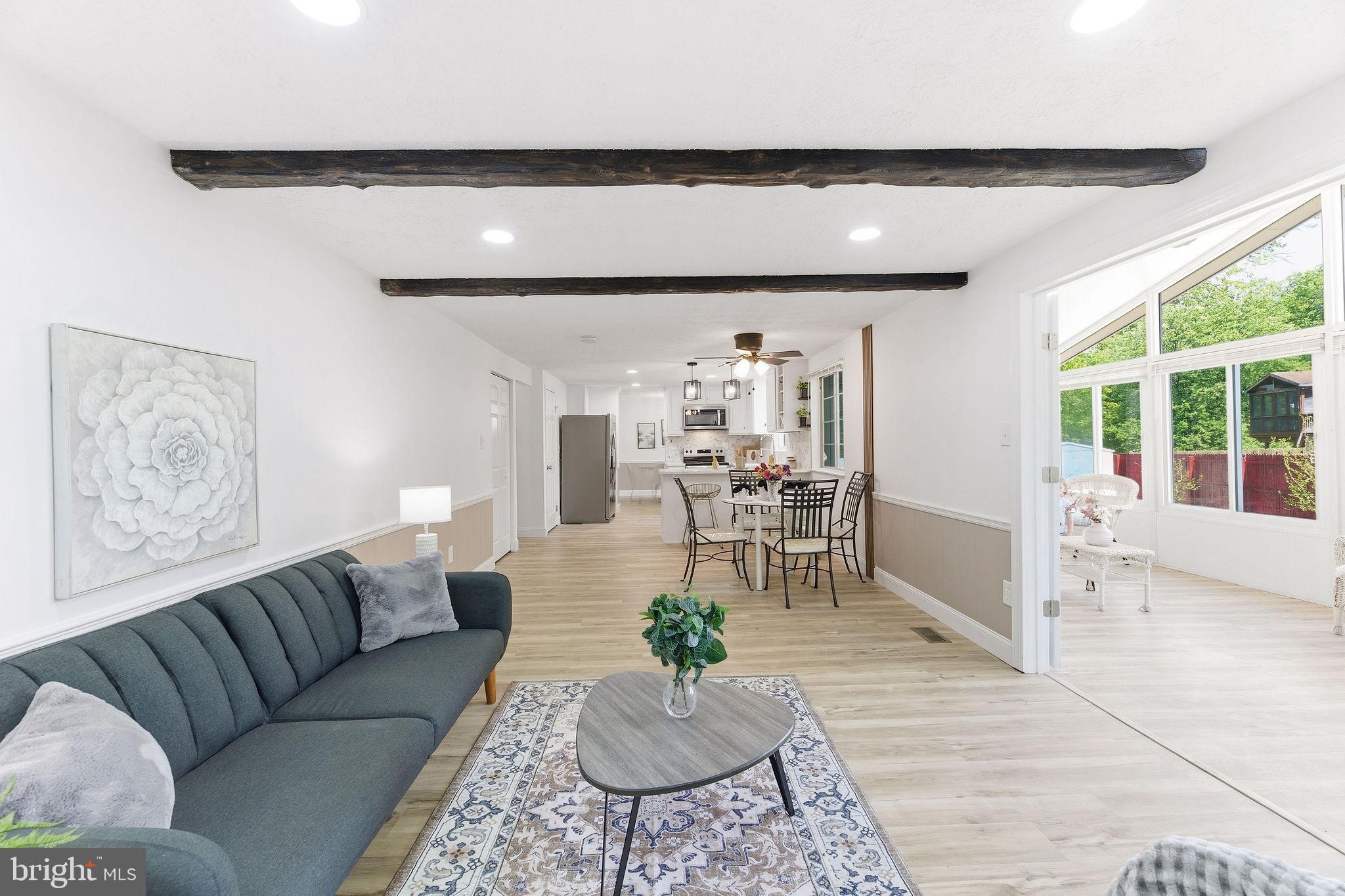 PROSPECT KNOLLS - Residential