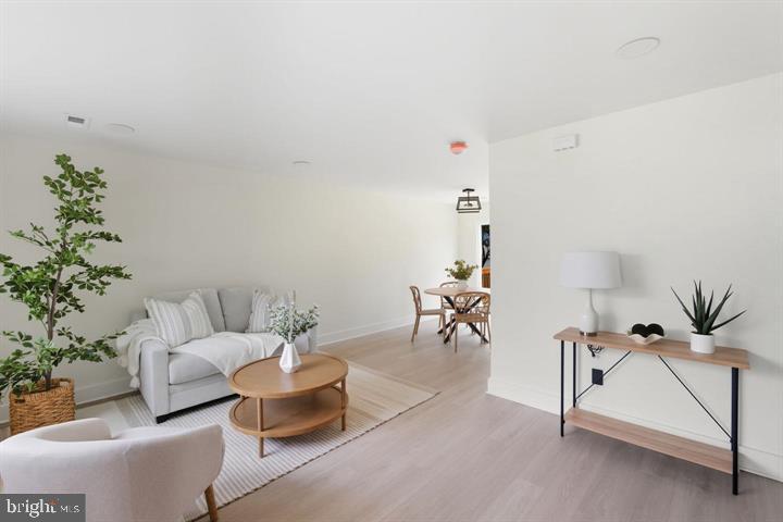 LANGHORNE TERRACE - Residential