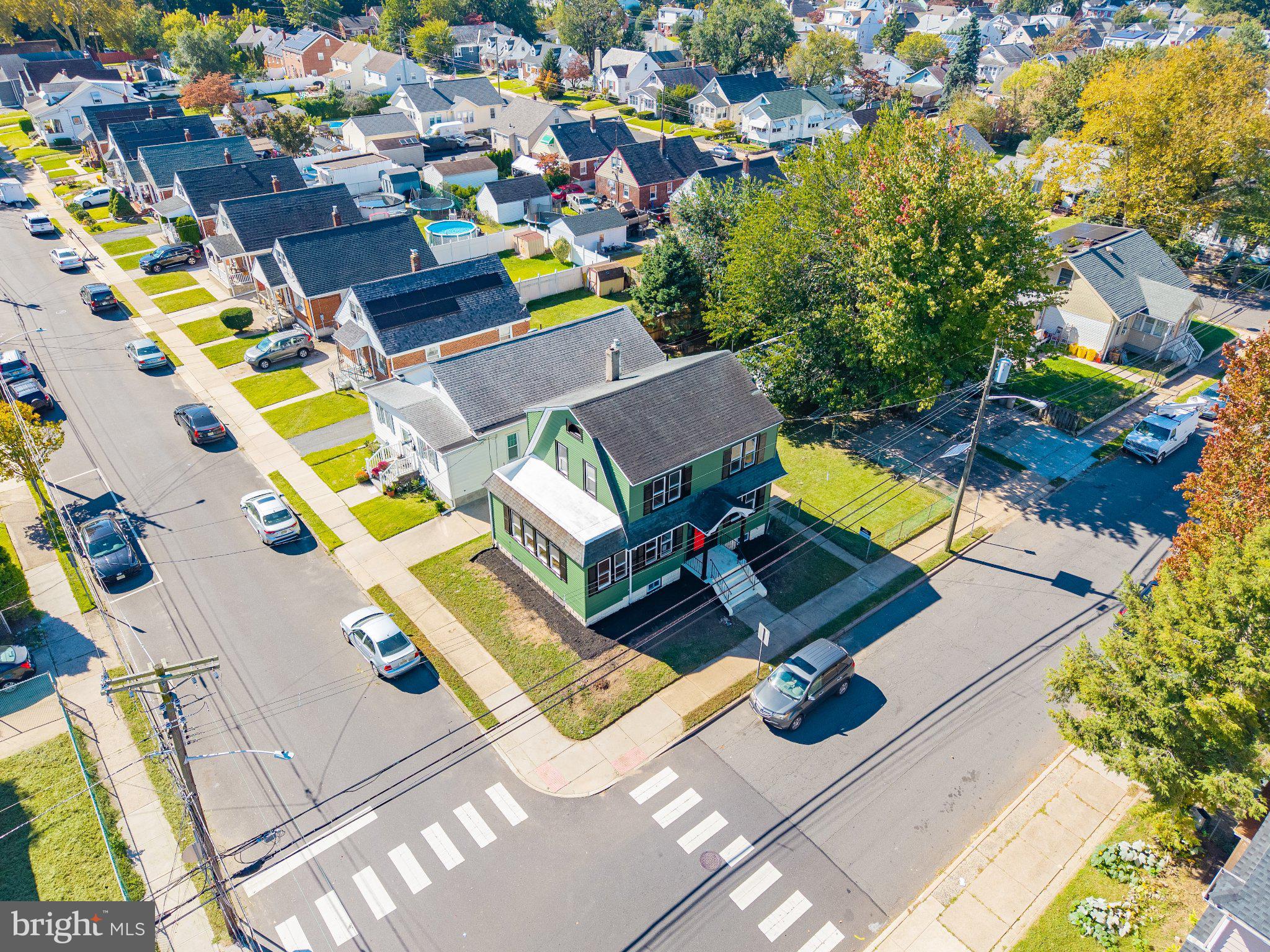 103 MARSHALL AVENUE W