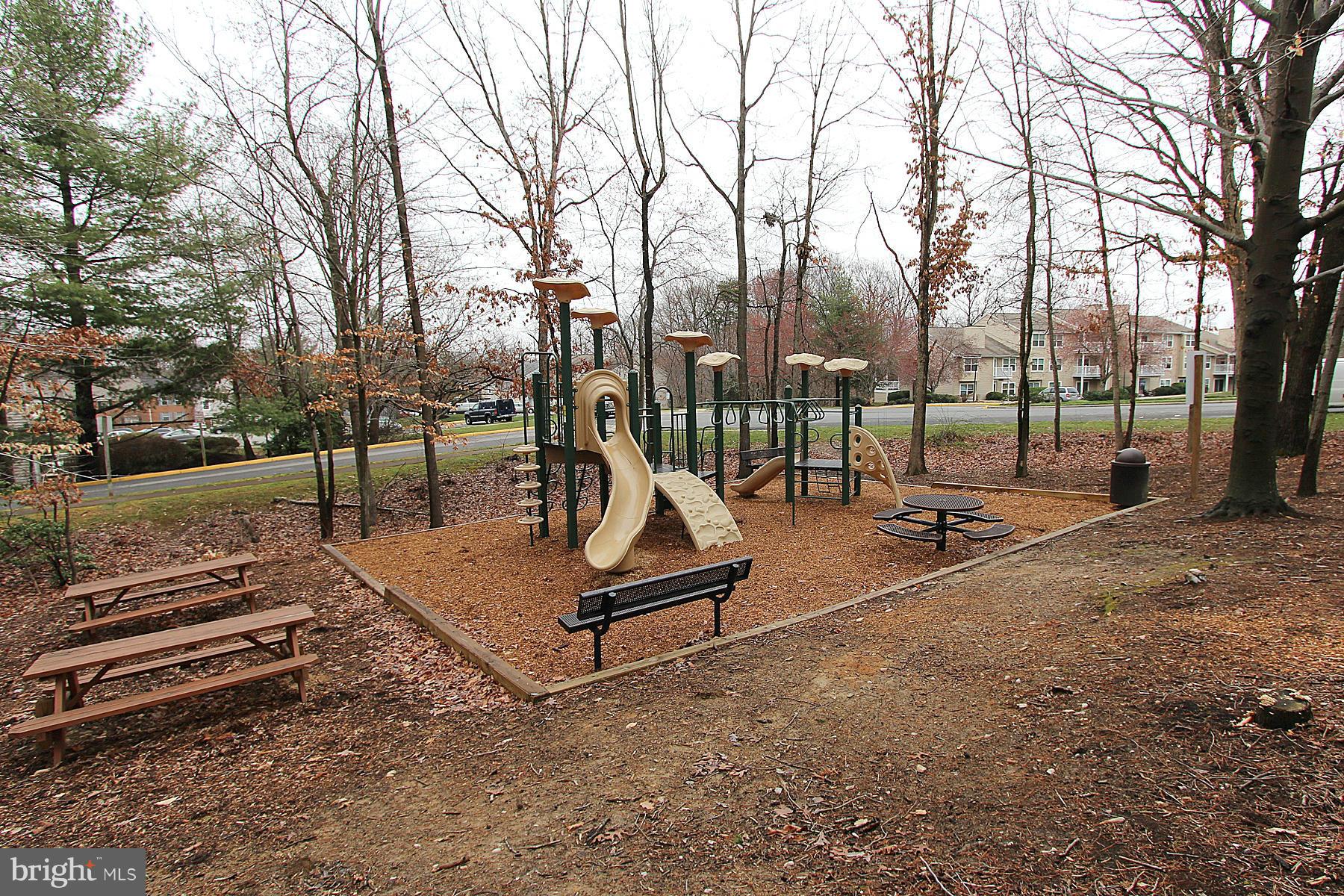 HAMPTON HOUSE - Residential