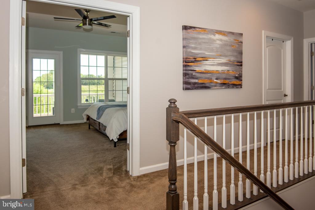 MOON GLADE FARM - Residential