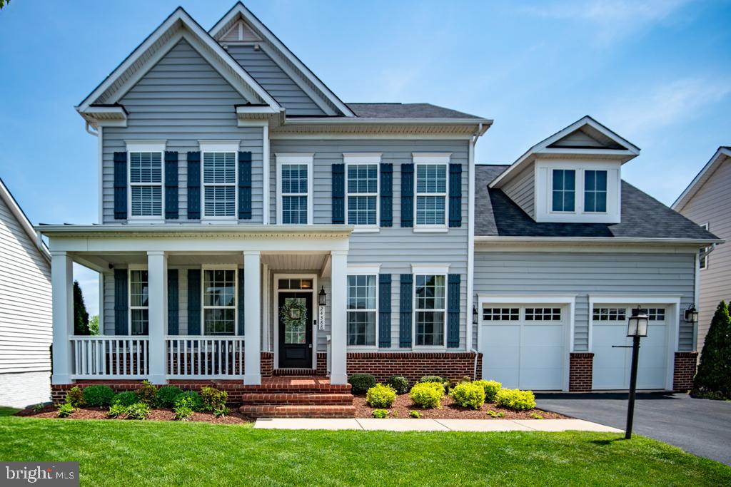 MOON GLADE FARM - Residential