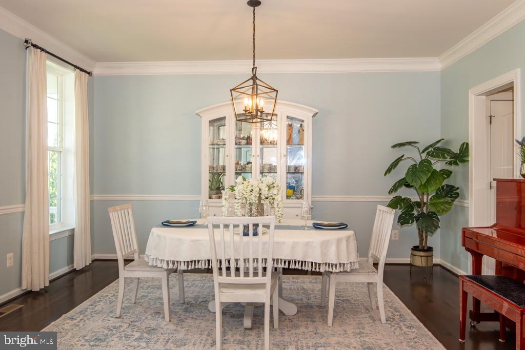 MOON GLADE FARM - Residential