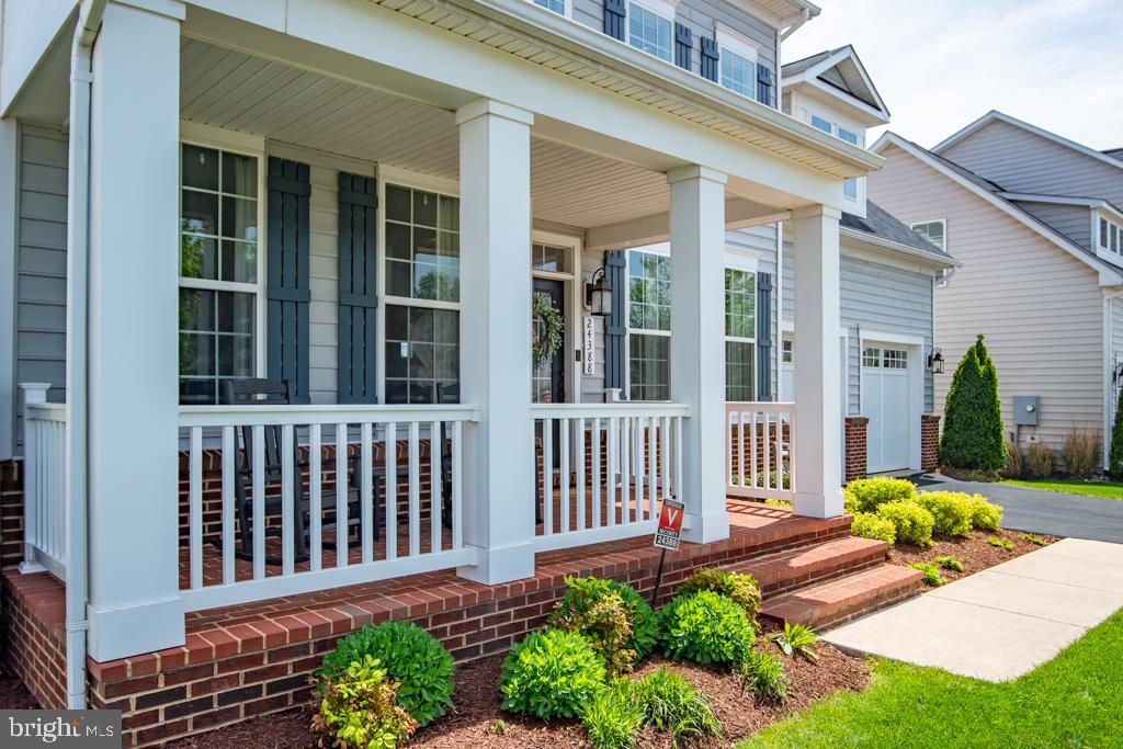 MOON GLADE FARM - Residential