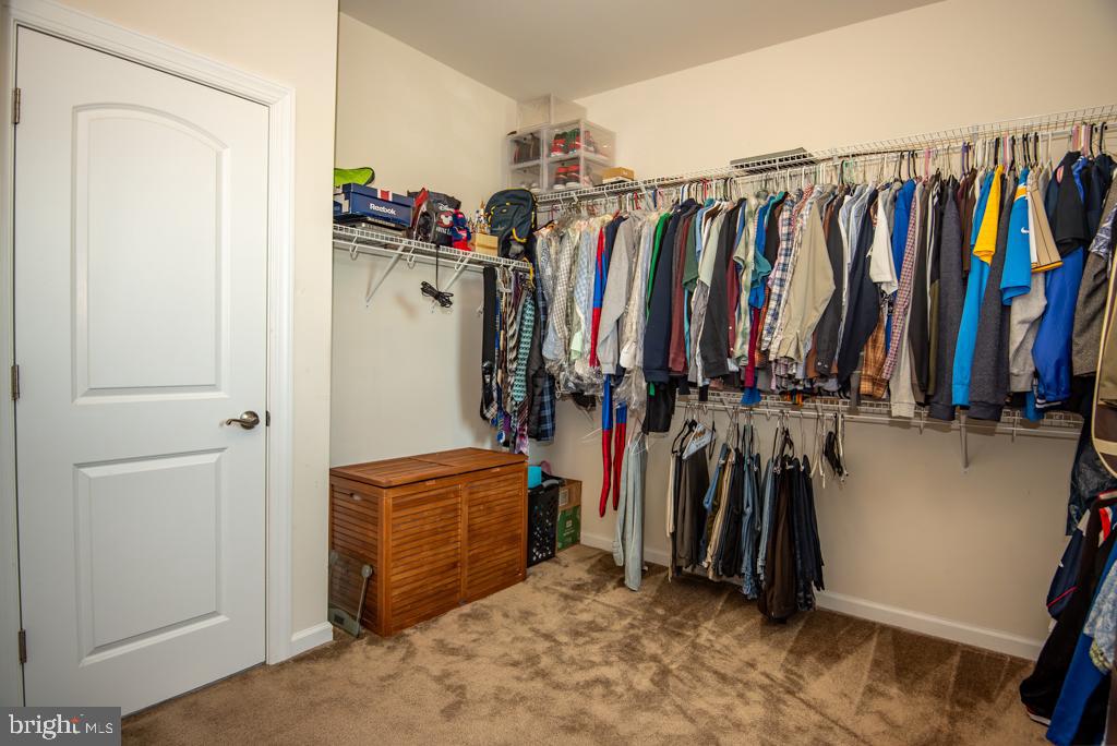 MOON GLADE FARM - Residential