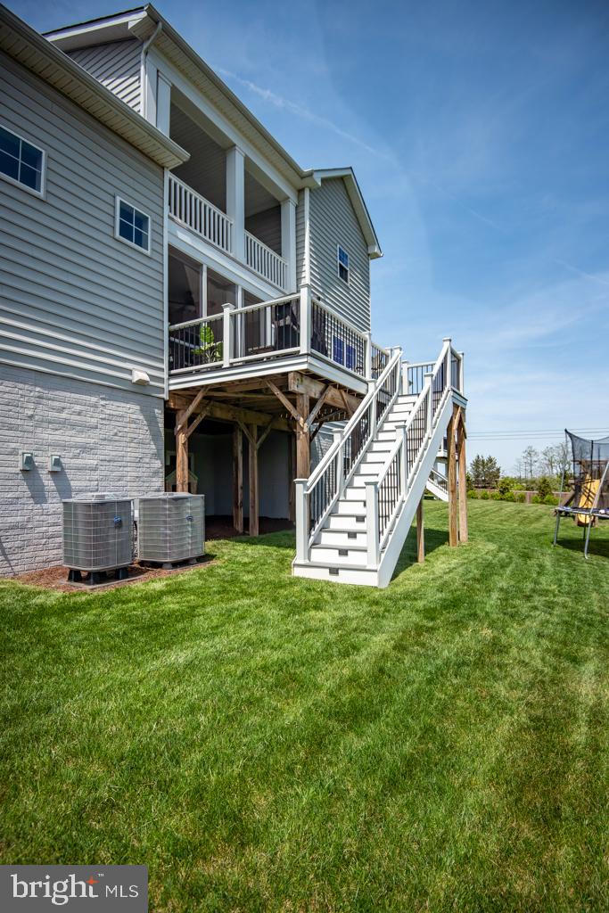 MOON GLADE FARM - Residential