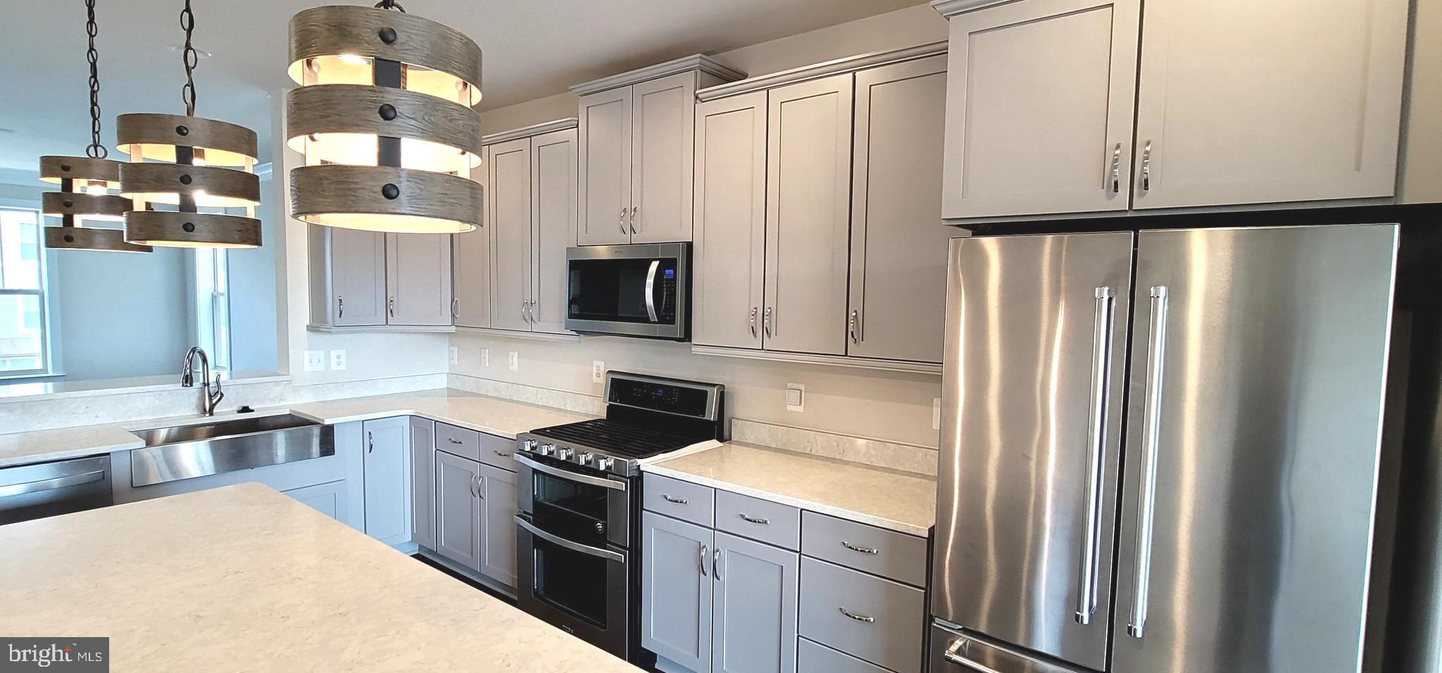 VILLAGES OF URBANA - Residential Lease