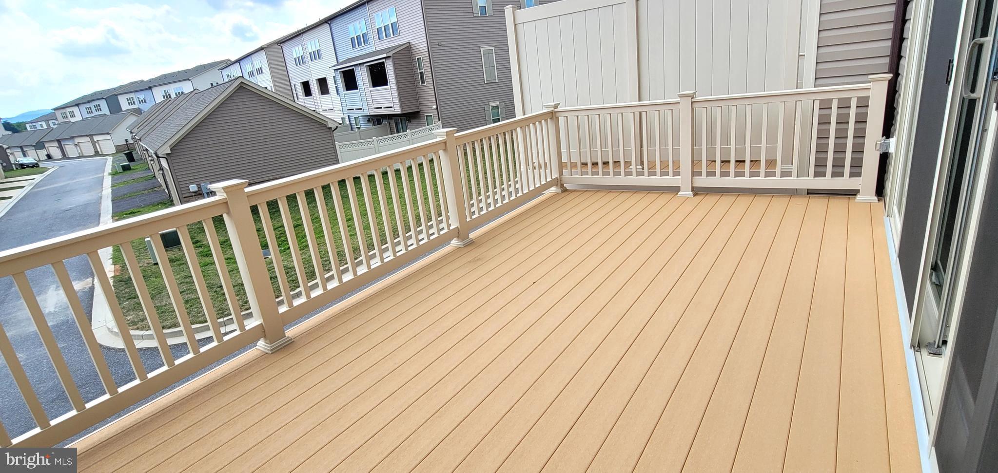 VILLAGES OF URBANA - Residential Lease