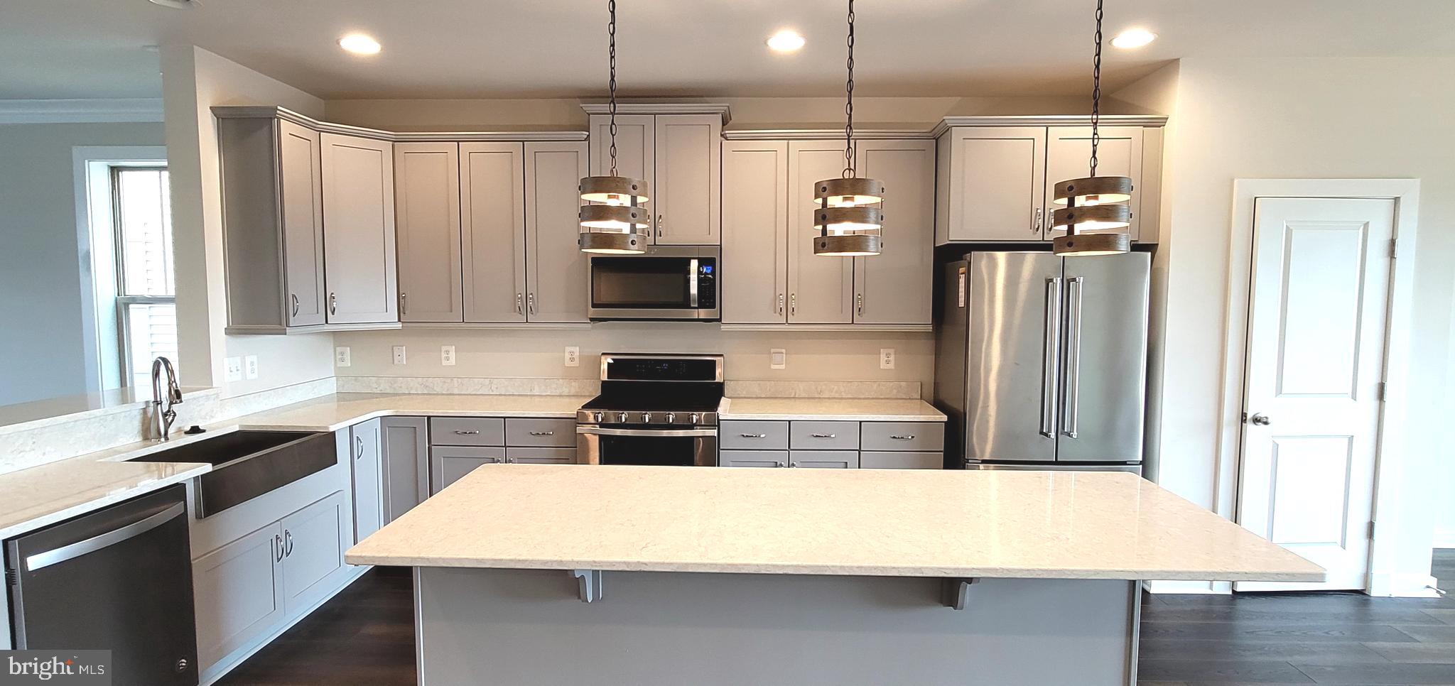 VILLAGES OF URBANA - Residential Lease