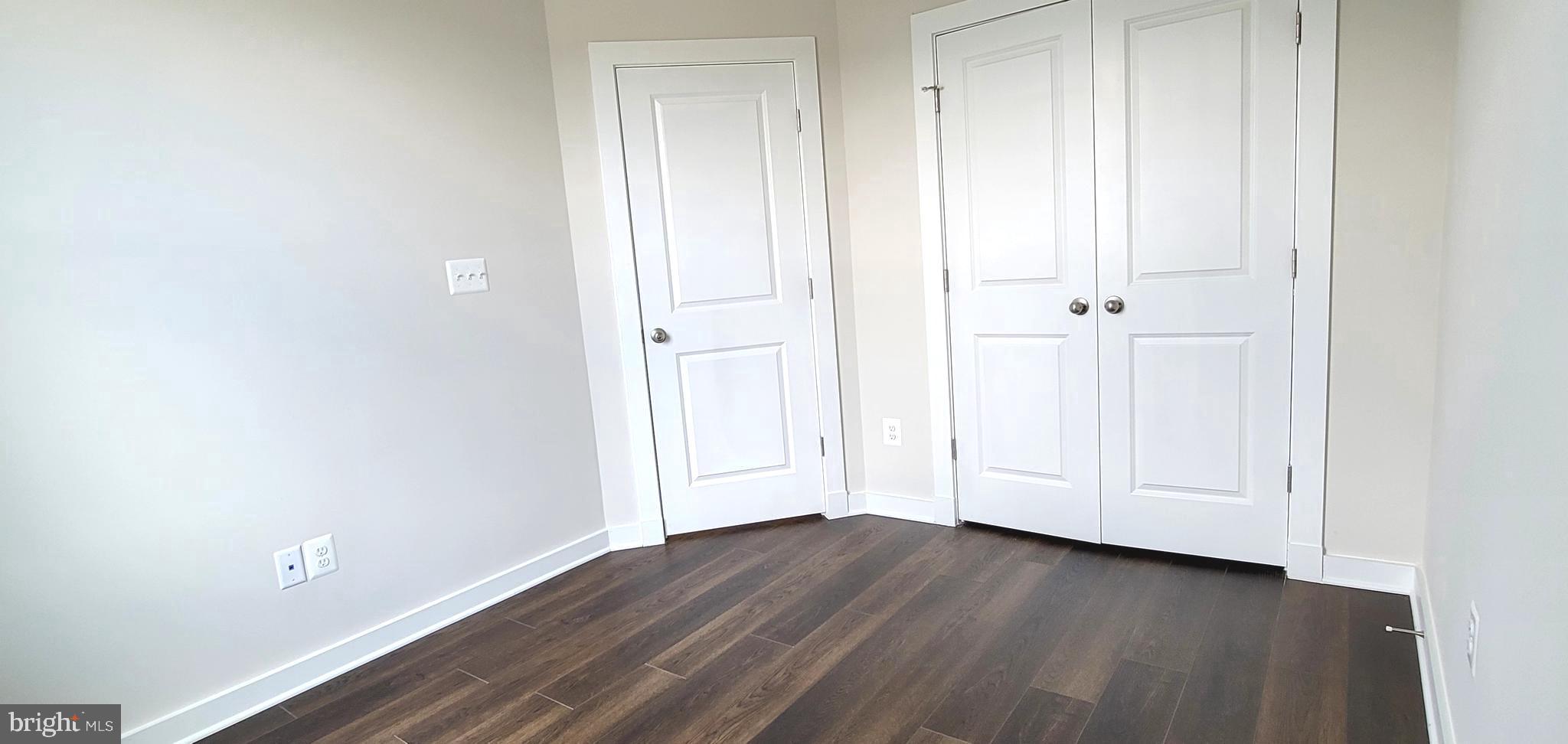 VILLAGES OF URBANA - Residential Lease