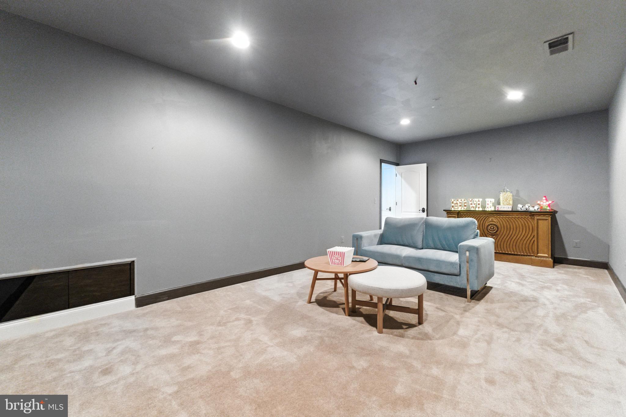 ROSEMONT - Residential